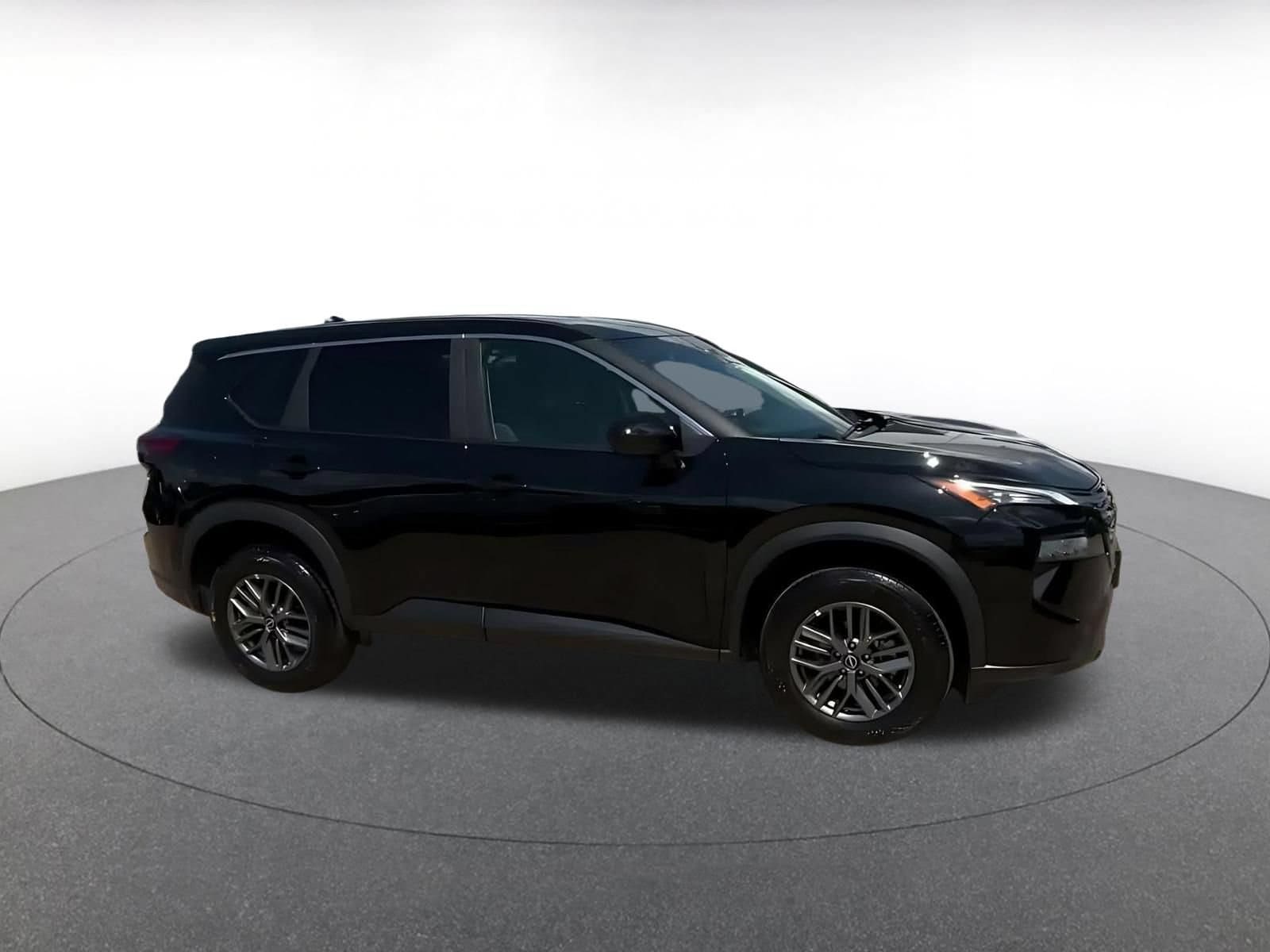 Thumbnail: 2026 Nissan Rogue - 2