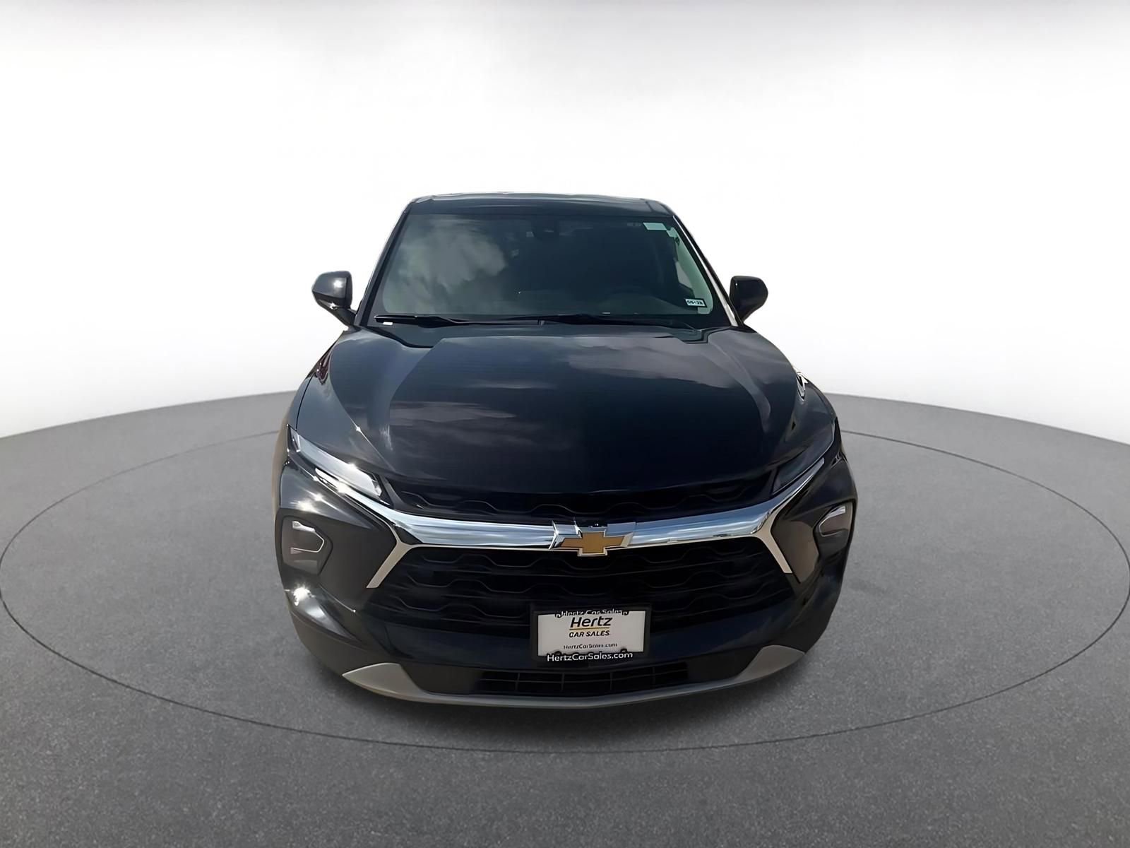 Thumbnail: 2025 Chevrolet Blazer - 4