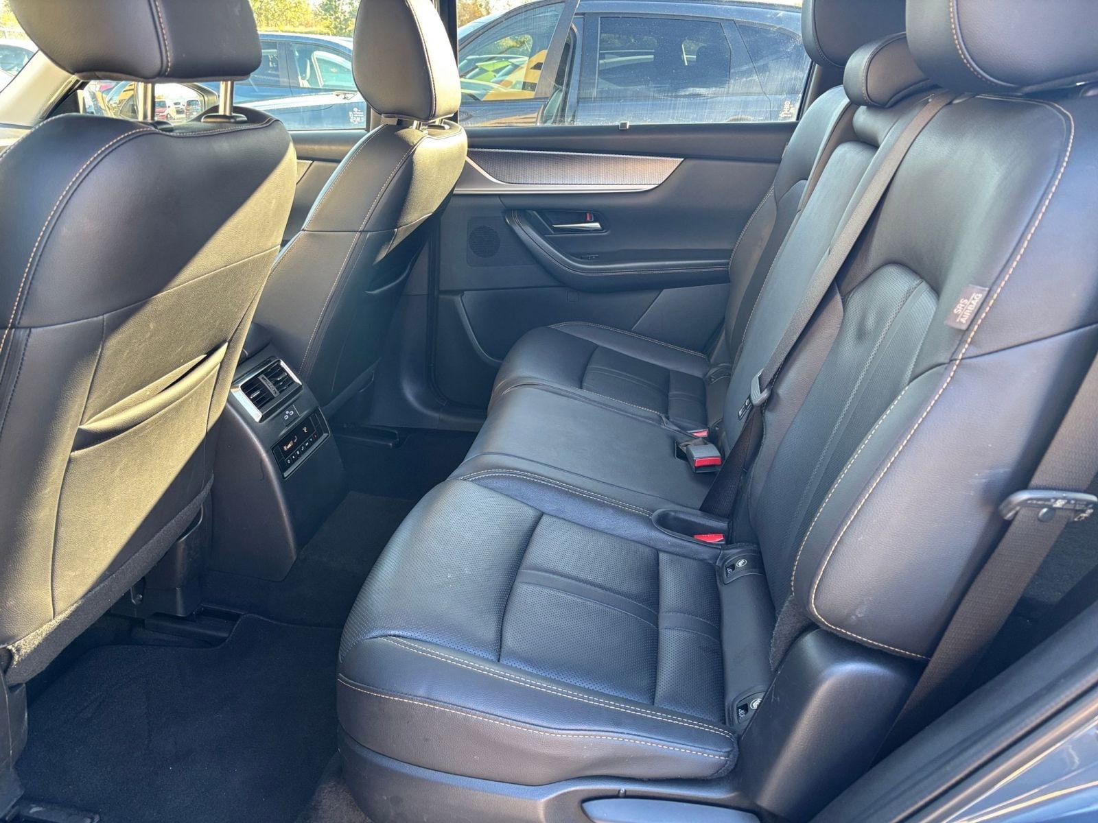 Thumbnail: 2025 Mazda CX-70 - 27