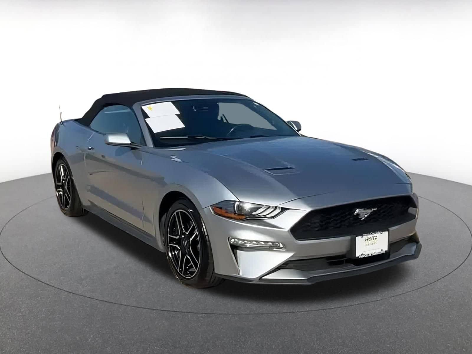 2023 Ford Mustang  3