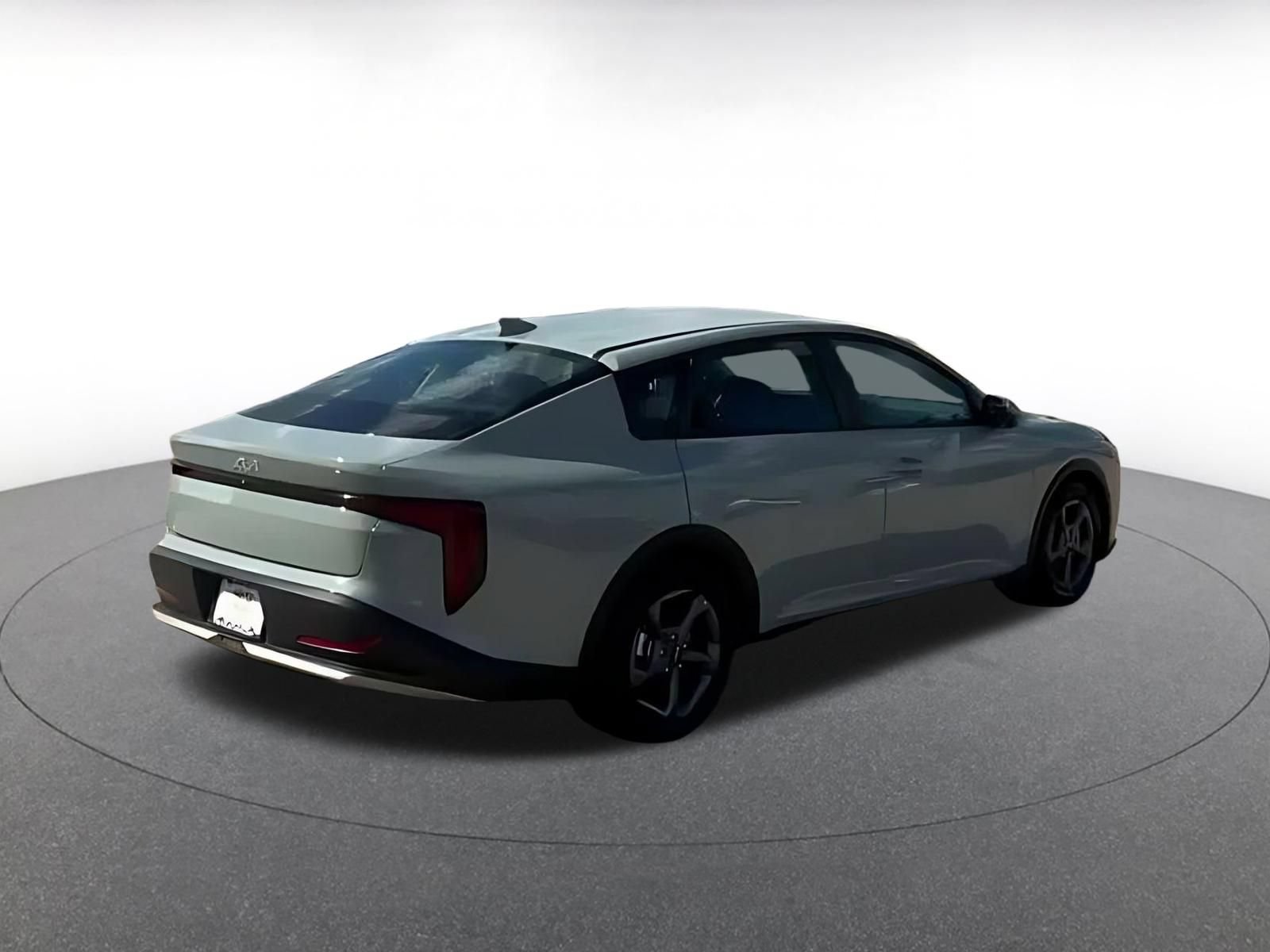 Thumbnail: 2025 Kia K4 - 12