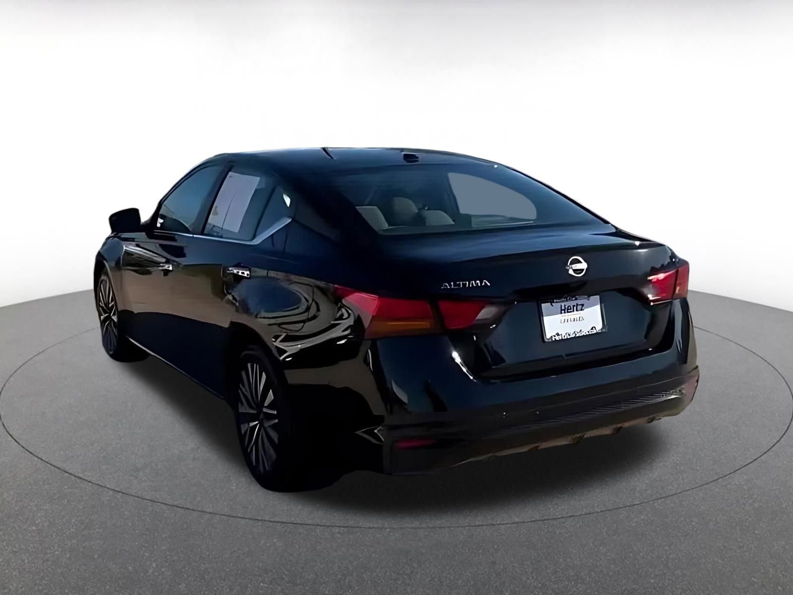 Thumbnail: 2025 Nissan Altima - 14