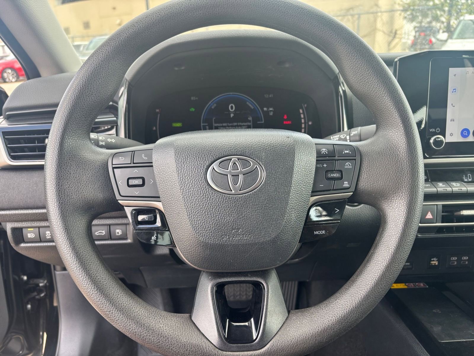 Thumbnail: 2025 Toyota Camry - 25