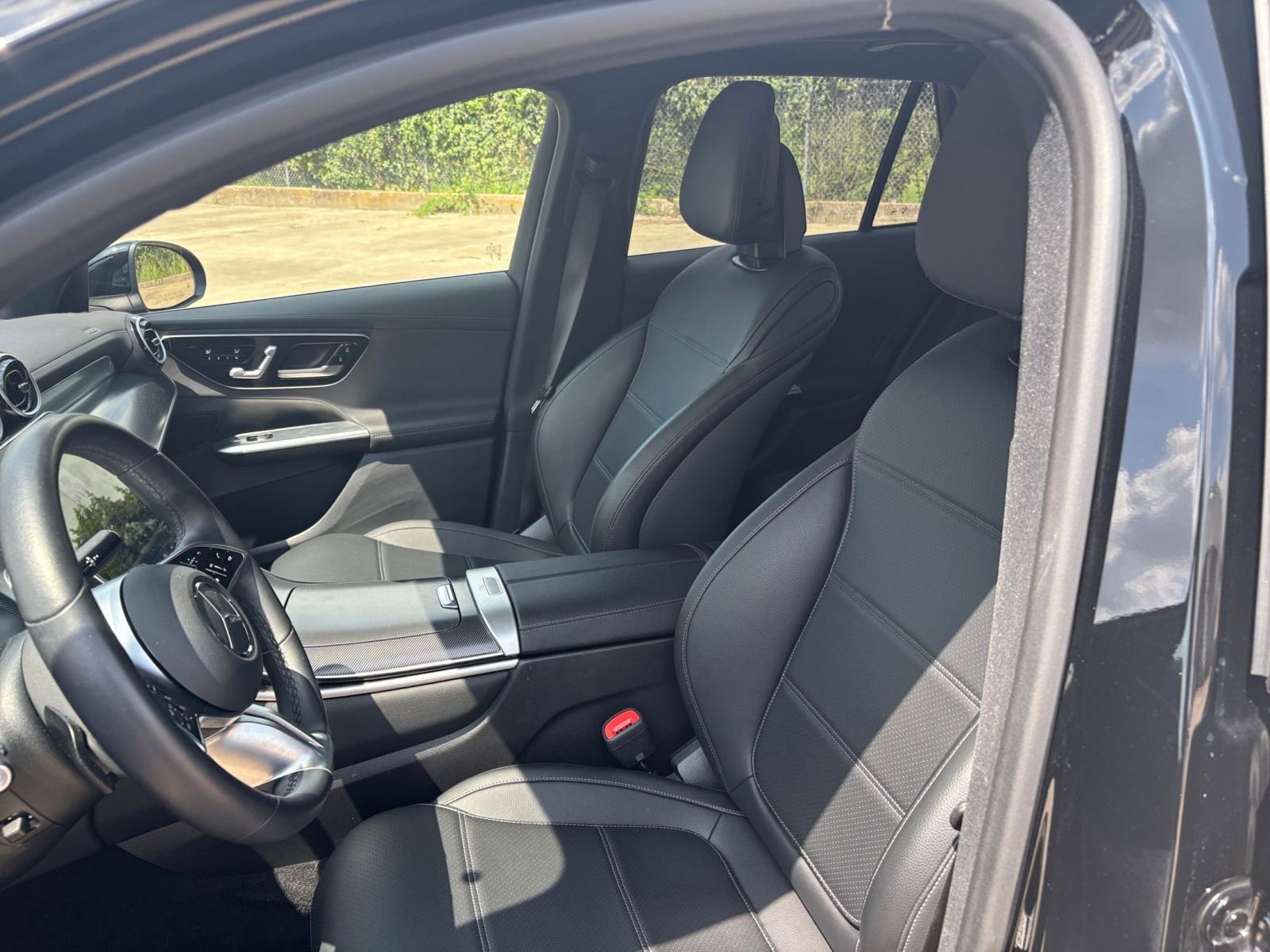 Thumbnail: 2024 Mercedes-Benz GLC - 25