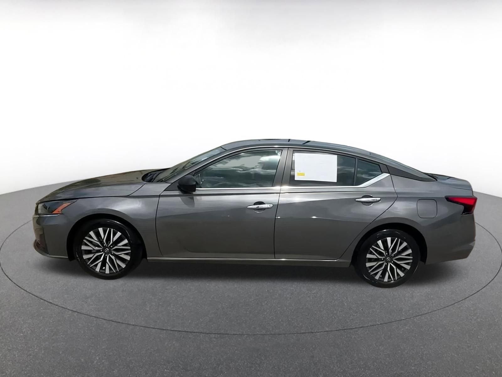 Thumbnail: 2024 Nissan Altima - 7