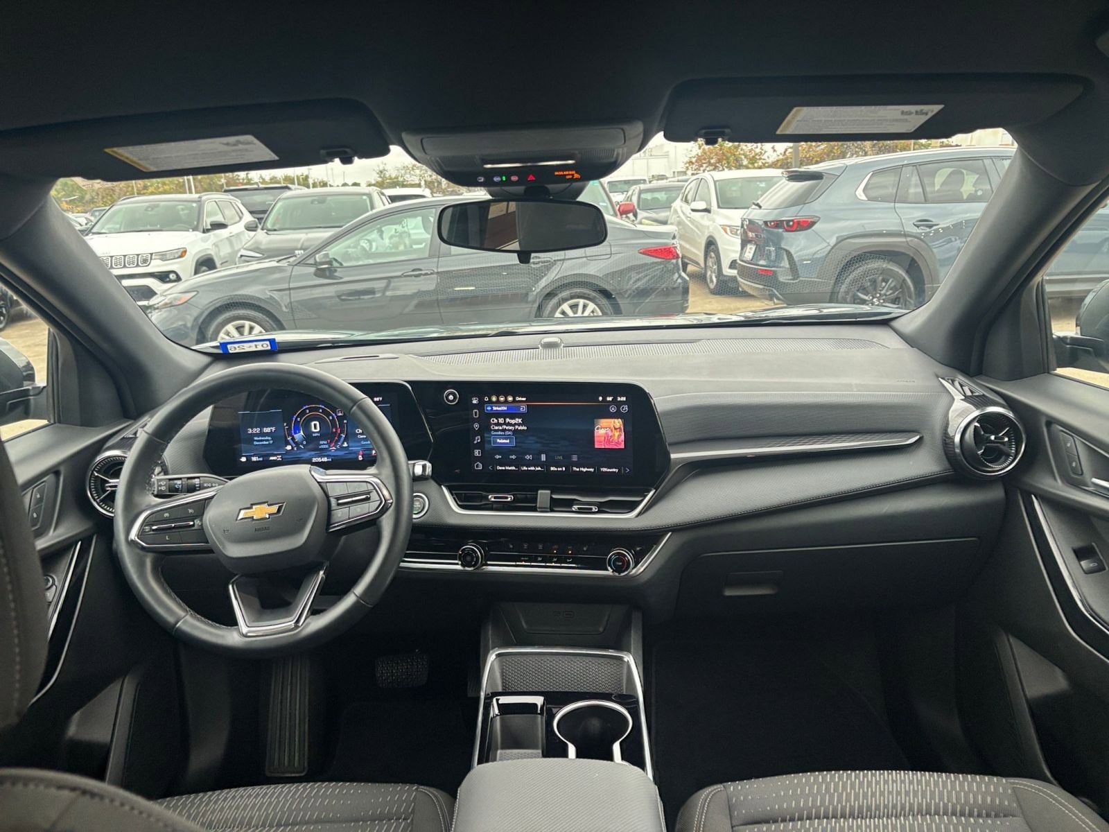 Thumbnail: 2025 Chevrolet Equinox - 32