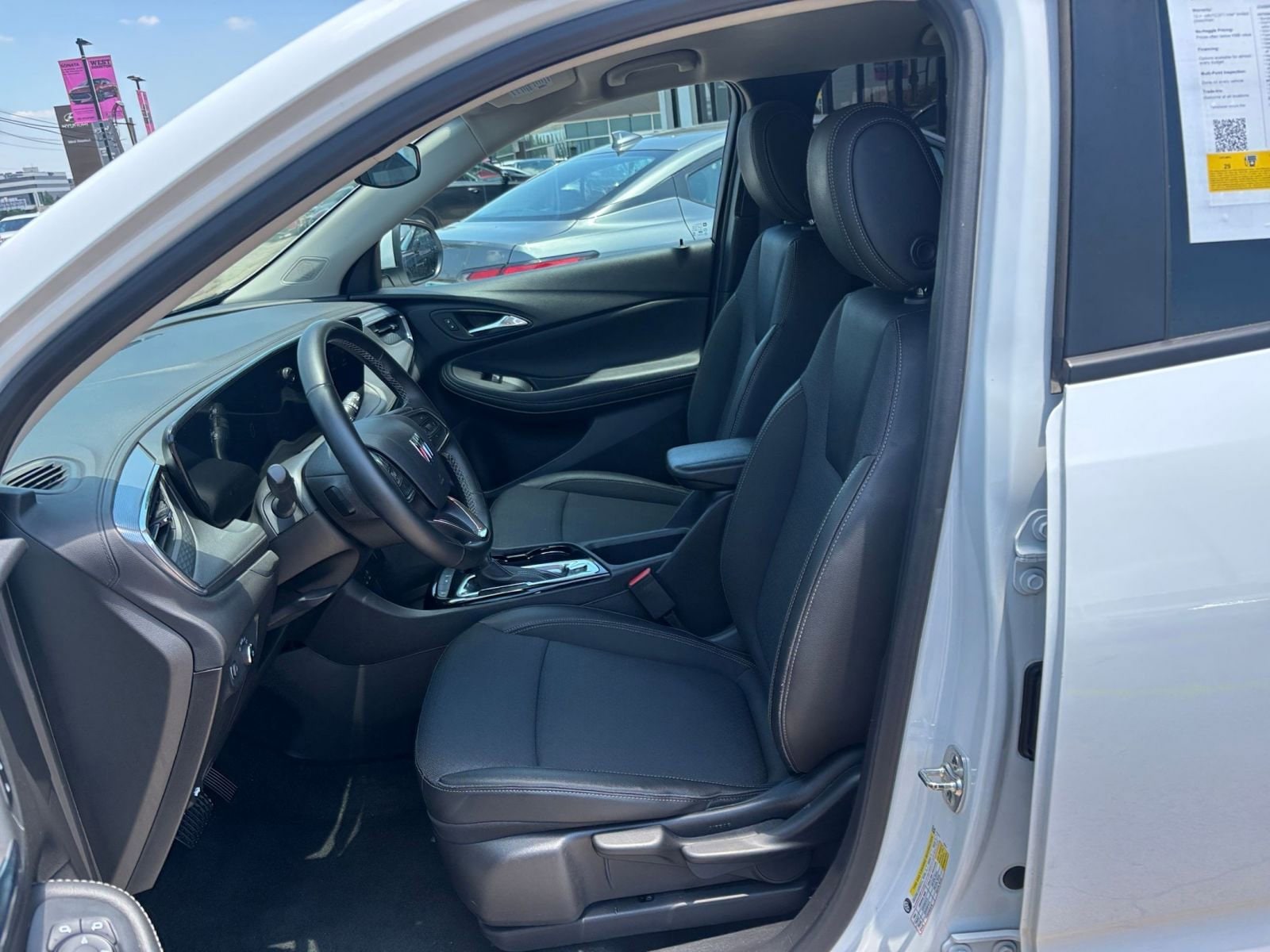 Thumbnail: 2025 Buick Encore GX - 25