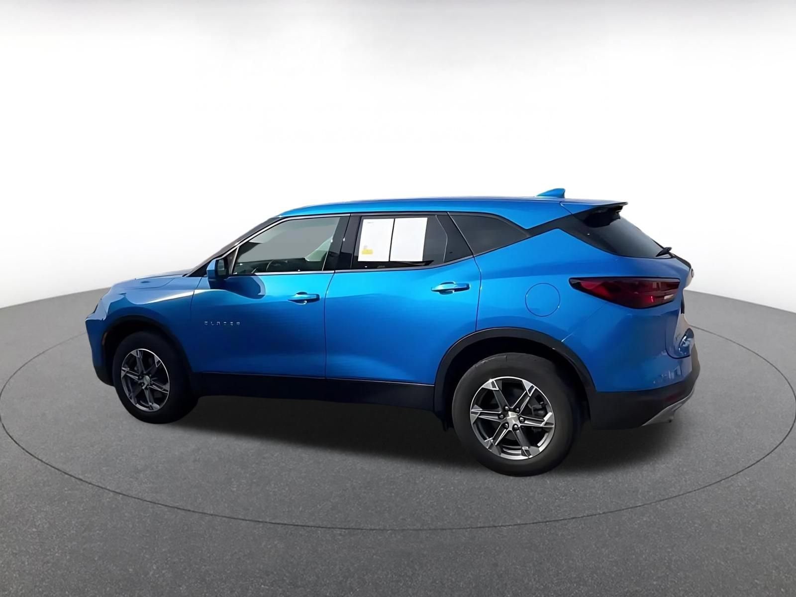 Thumbnail: 2025 Chevrolet Blazer - 10