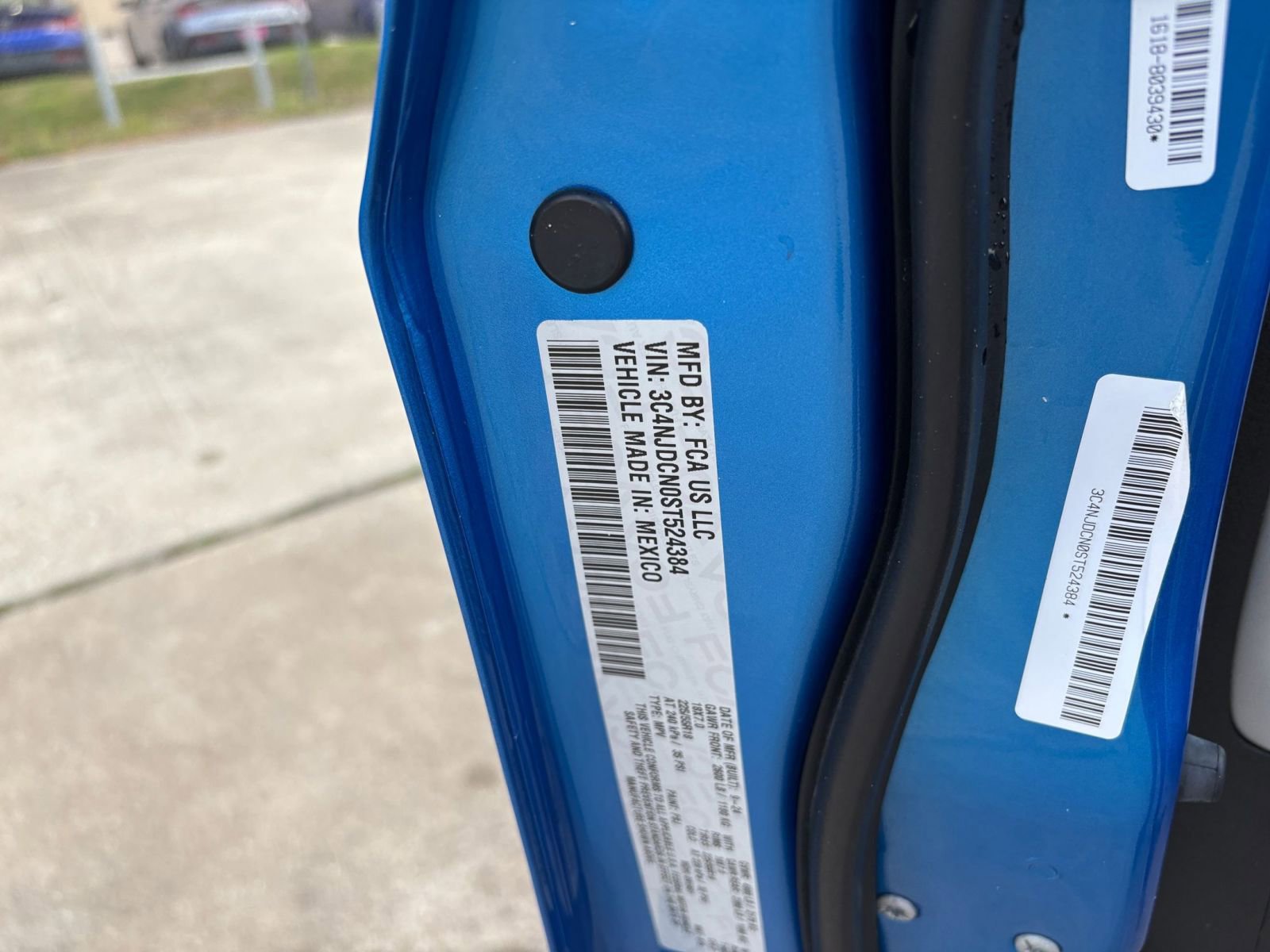 Thumbnail: 2025 Jeep Compass - 29