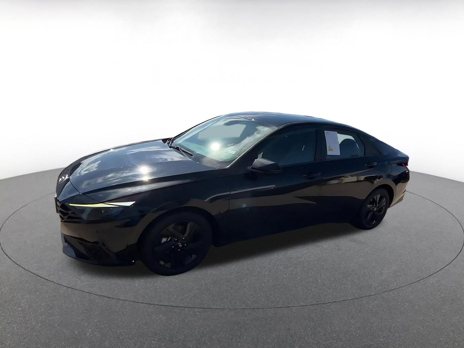 Thumbnail: 2023 Hyundai Elantra - 8