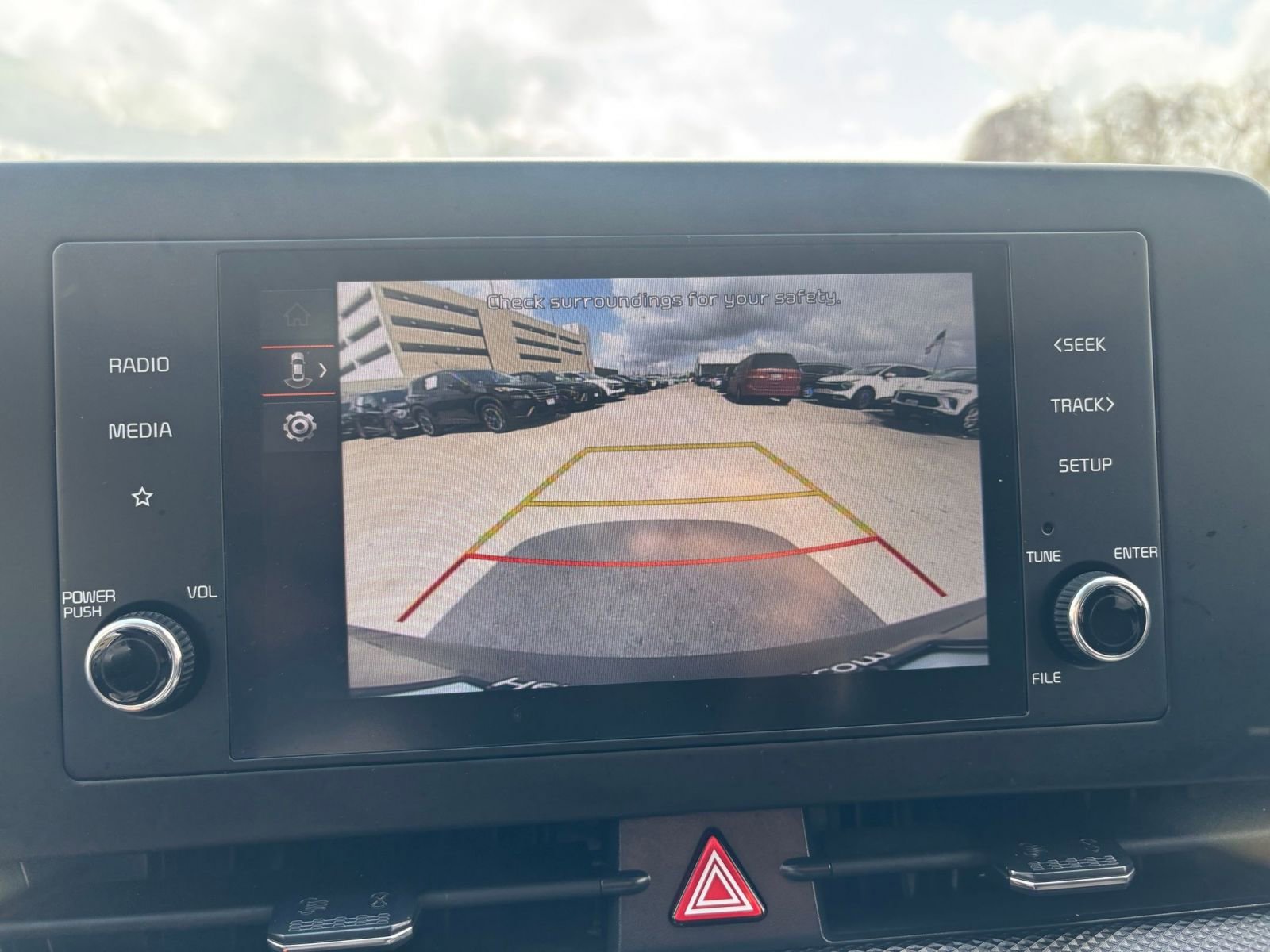 Thumbnail: 2025 Kia Sportage - 23