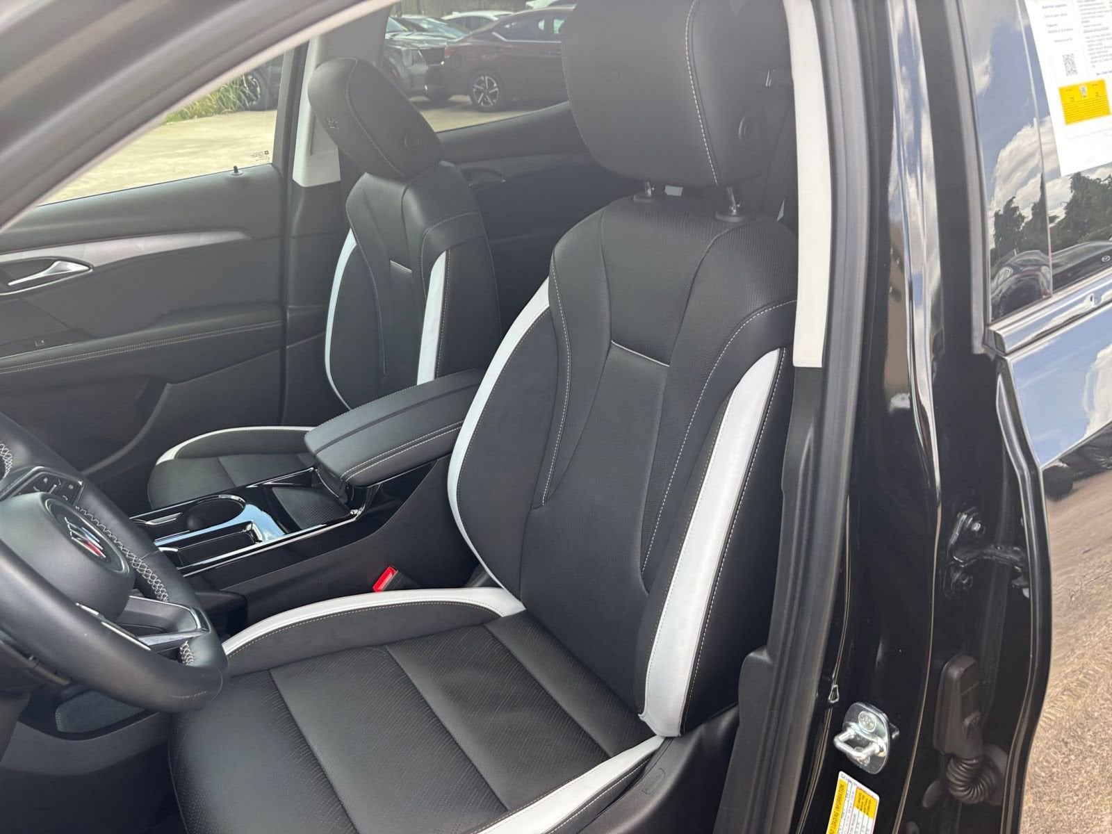 2024 Buick Envision Sport Touring 31
