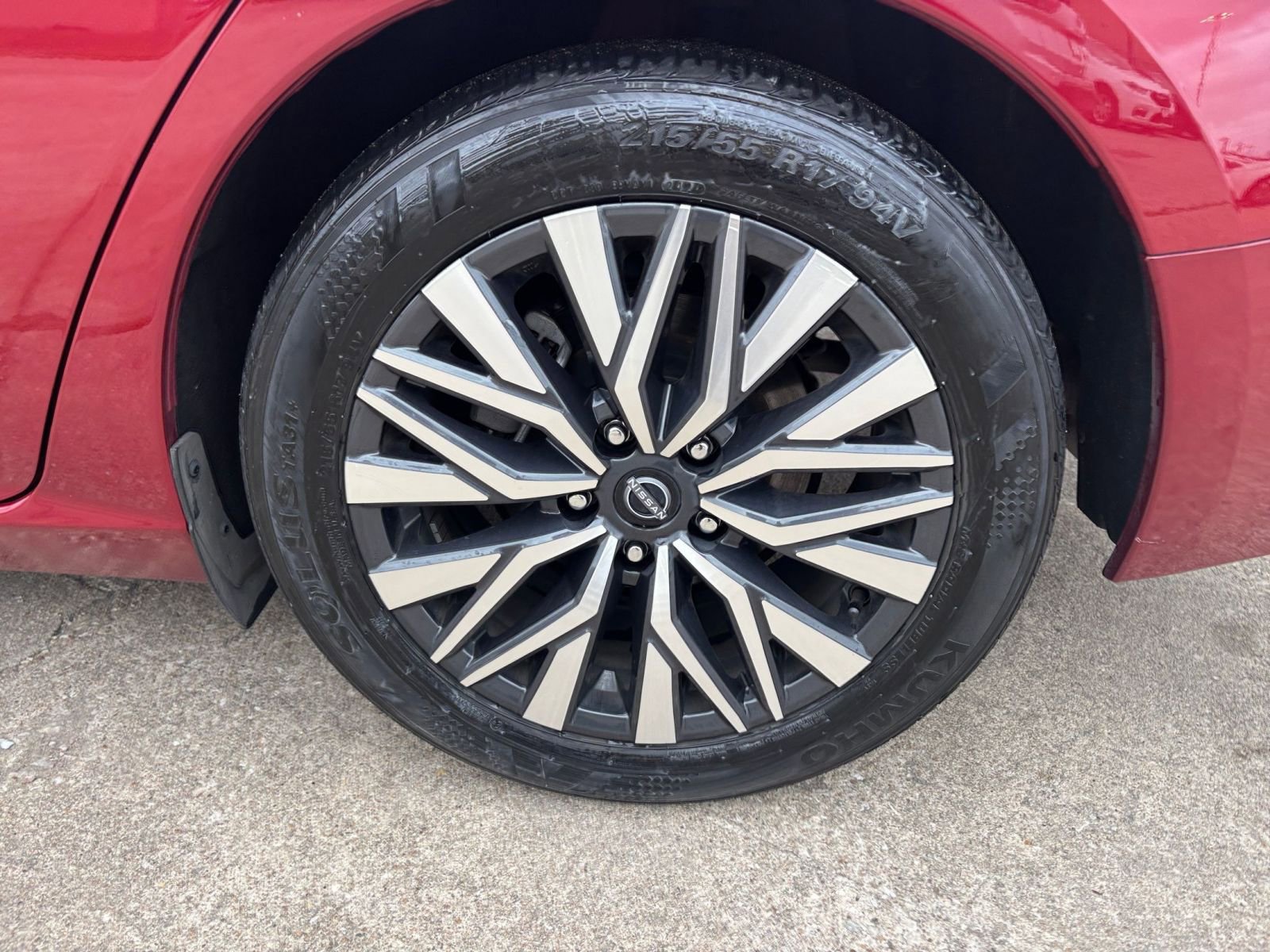 Thumbnail: 2025 Nissan Altima - 30