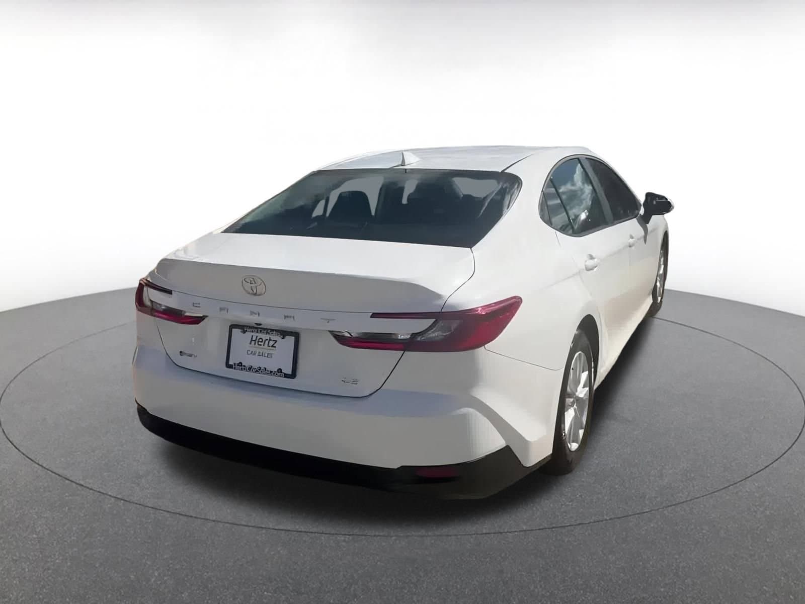 Thumbnail: 2025 Toyota Camry - 15