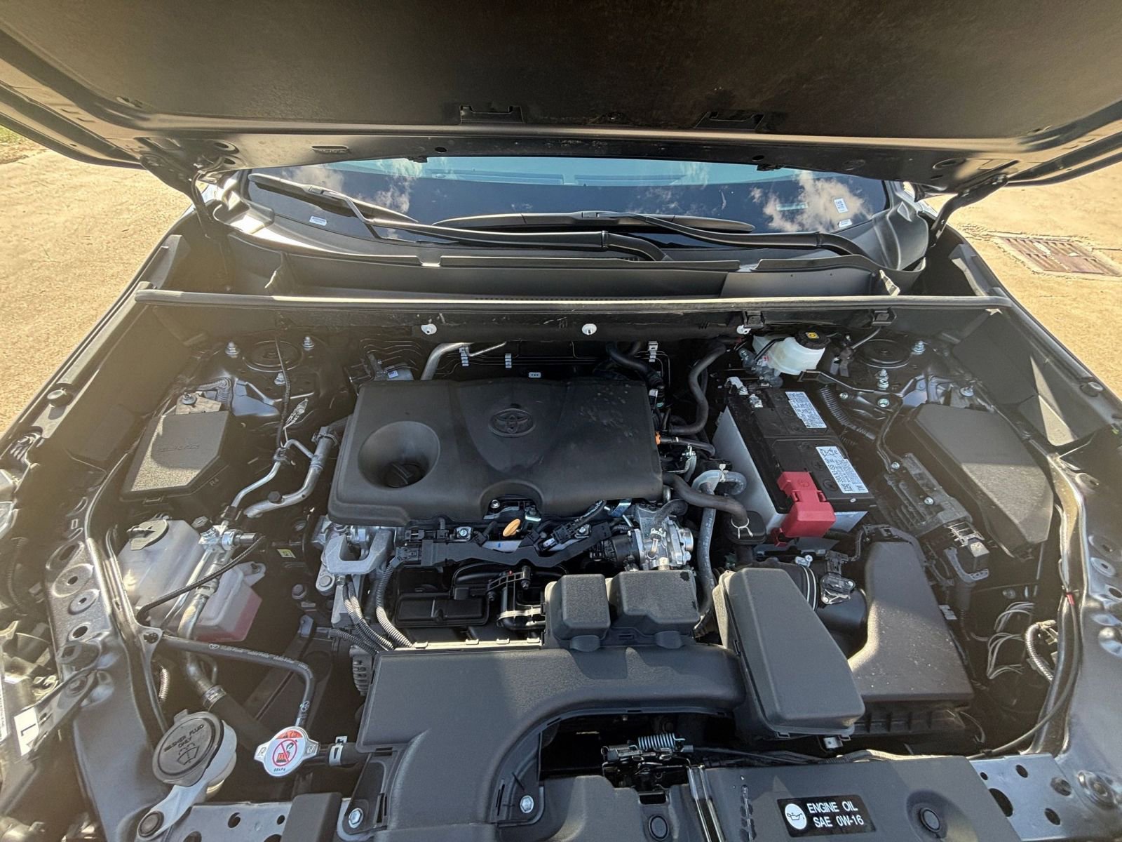 Thumbnail: 2025 Toyota RAV4 - 30