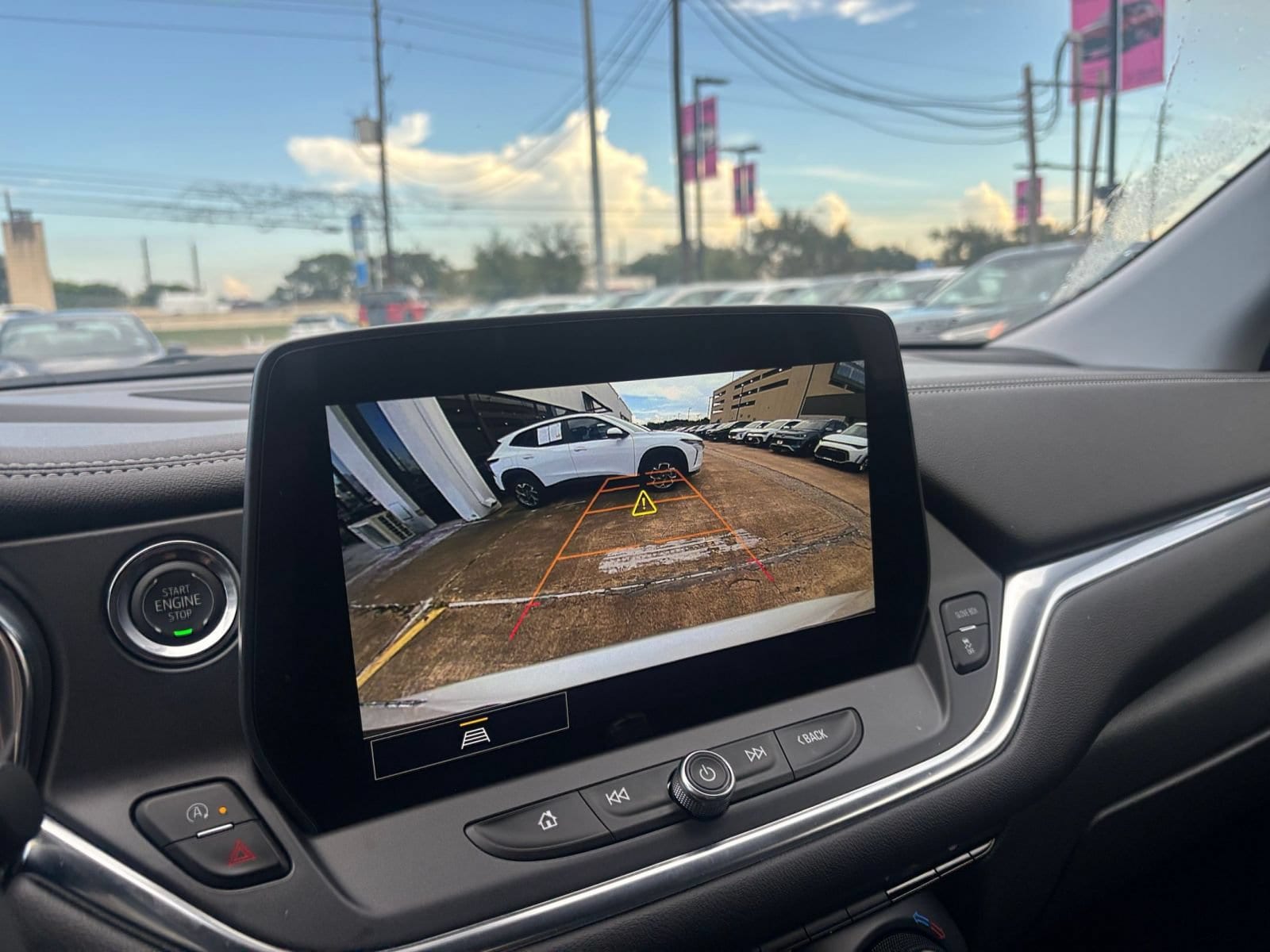 Thumbnail: 2026 Chevrolet Blazer - 24
