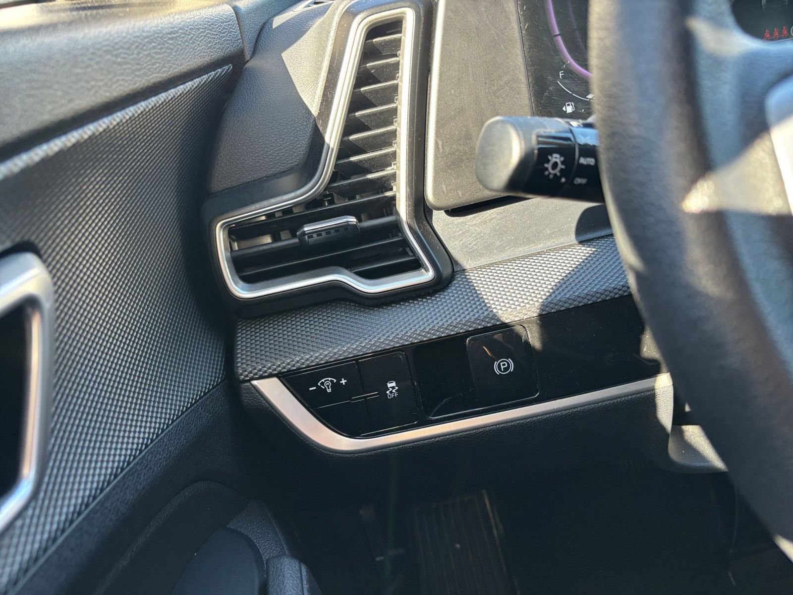 Thumbnail: 2025 Kia Sportage - 33