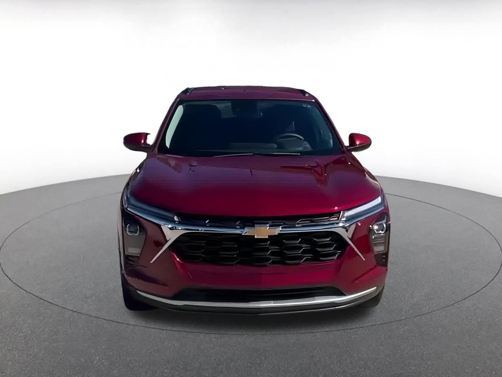 Thumbnail: 2025 Chevrolet Trax - 2