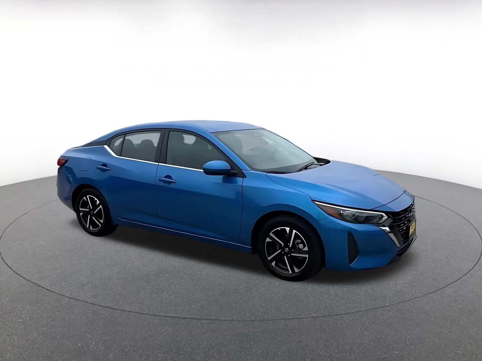 Thumbnail: 2025 Nissan Sentra - 2