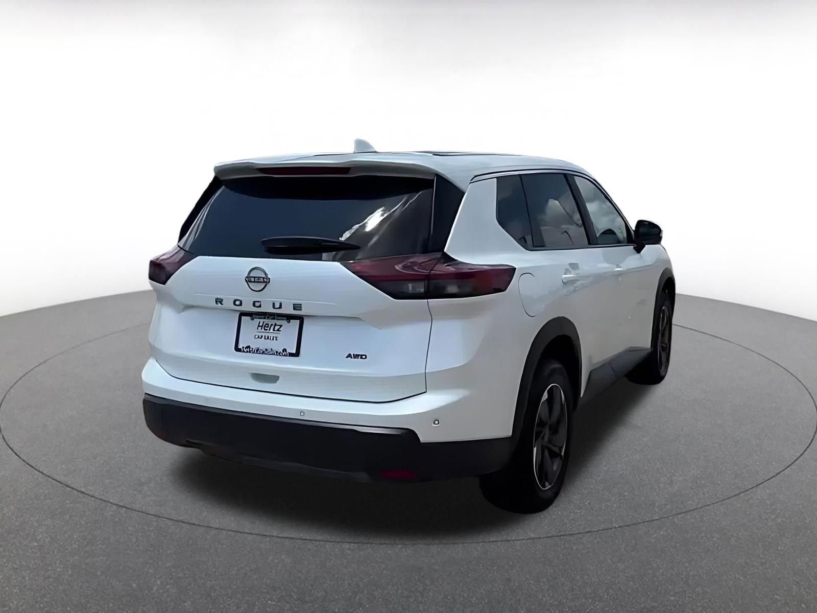 Thumbnail: 2025 Nissan Rogue - 15