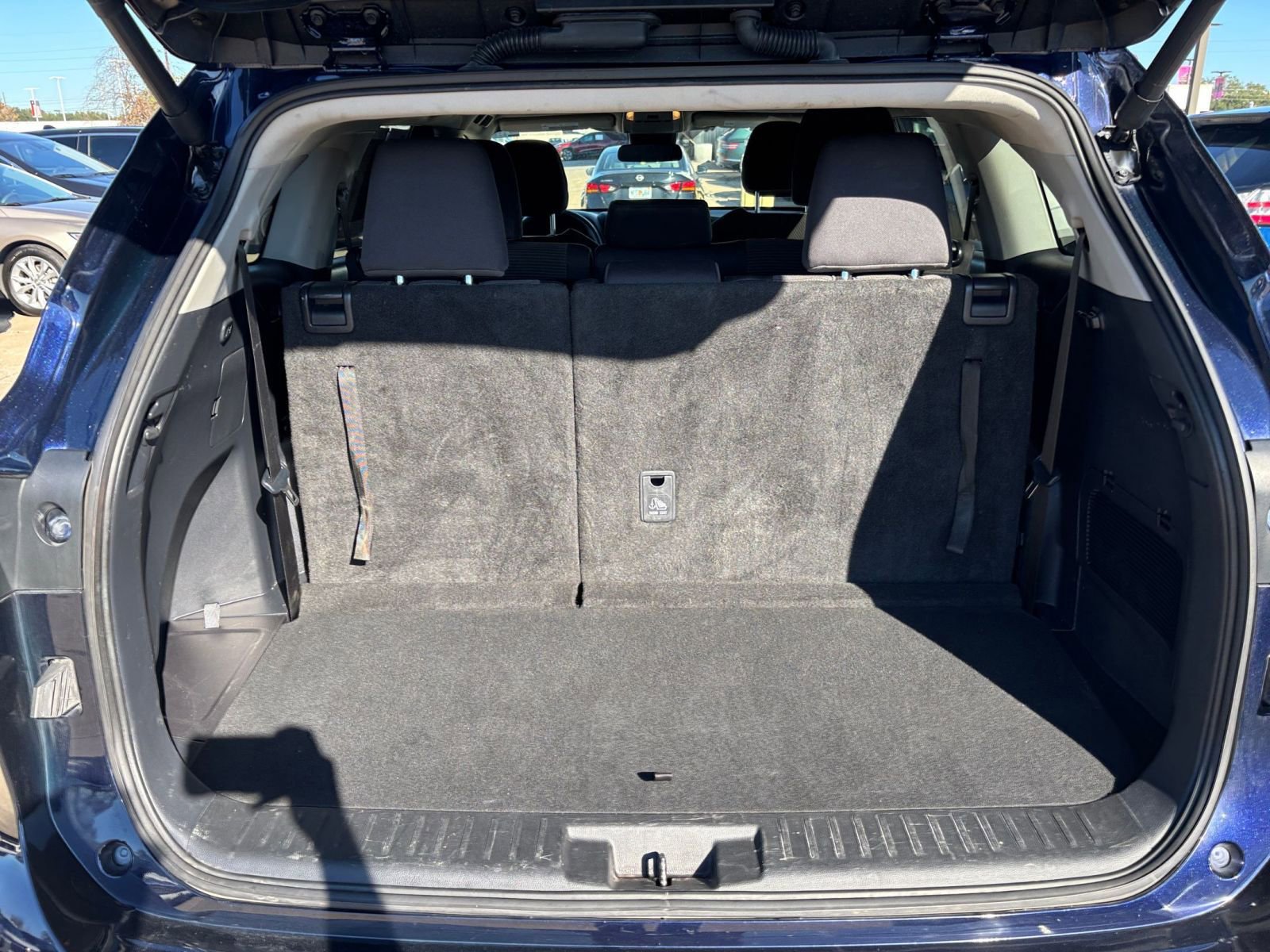 Thumbnail: 2025 Toyota Highlander - 33