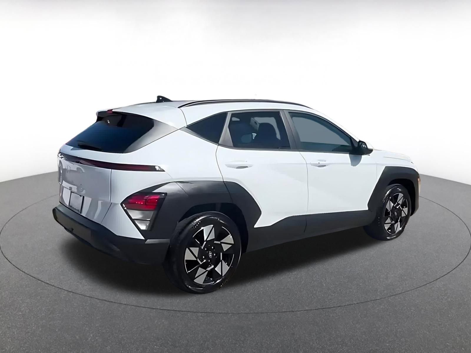 Thumbnail: 2025 Chevrolet Trax - 14