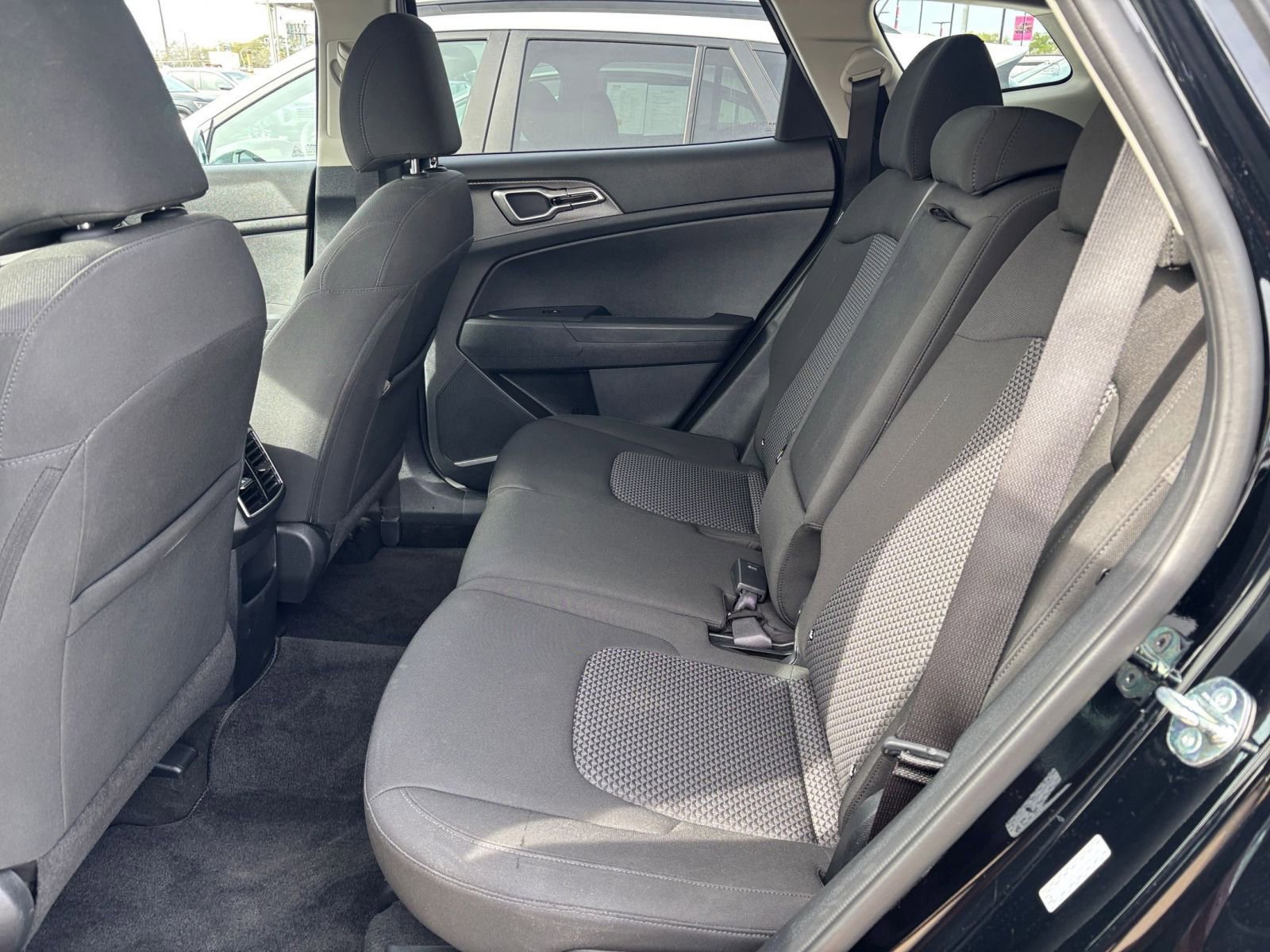 Thumbnail: 2025 Kia Sportage - 23