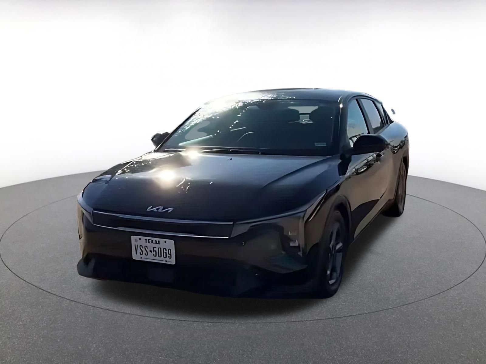 Thumbnail: 2025 Kia K4 - 3