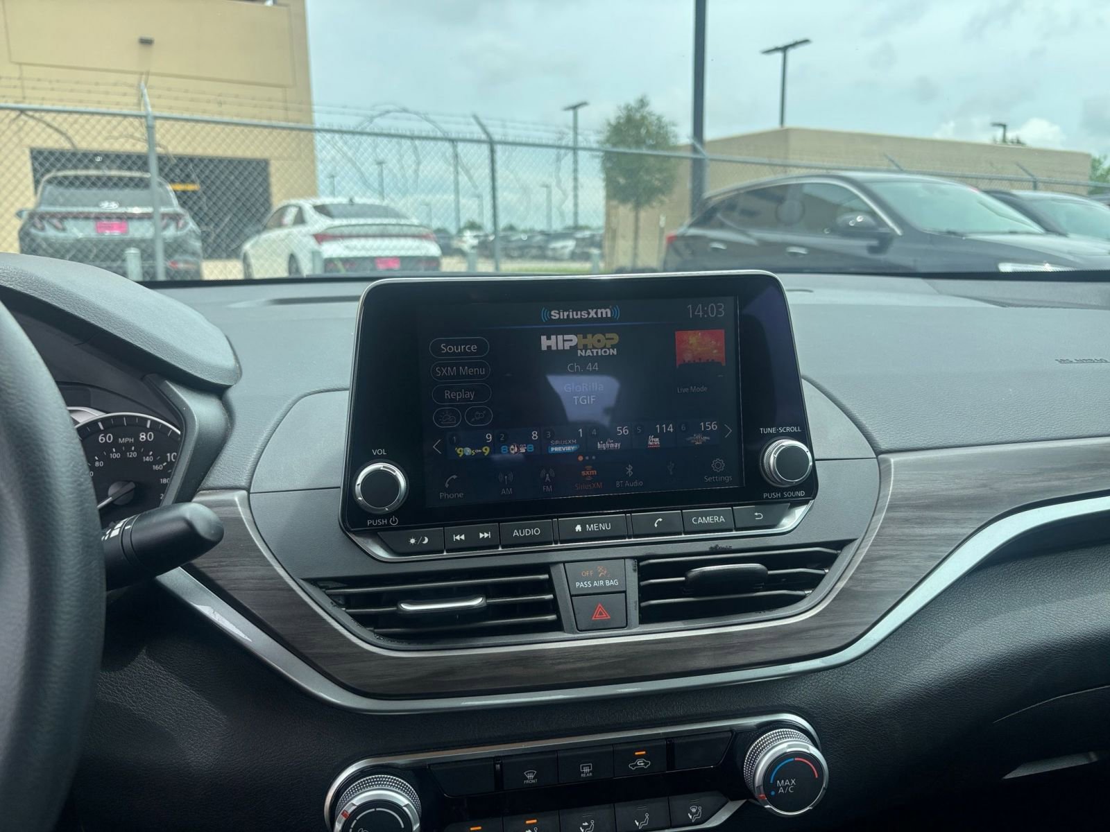 Thumbnail: 2025 Nissan Altima - 20