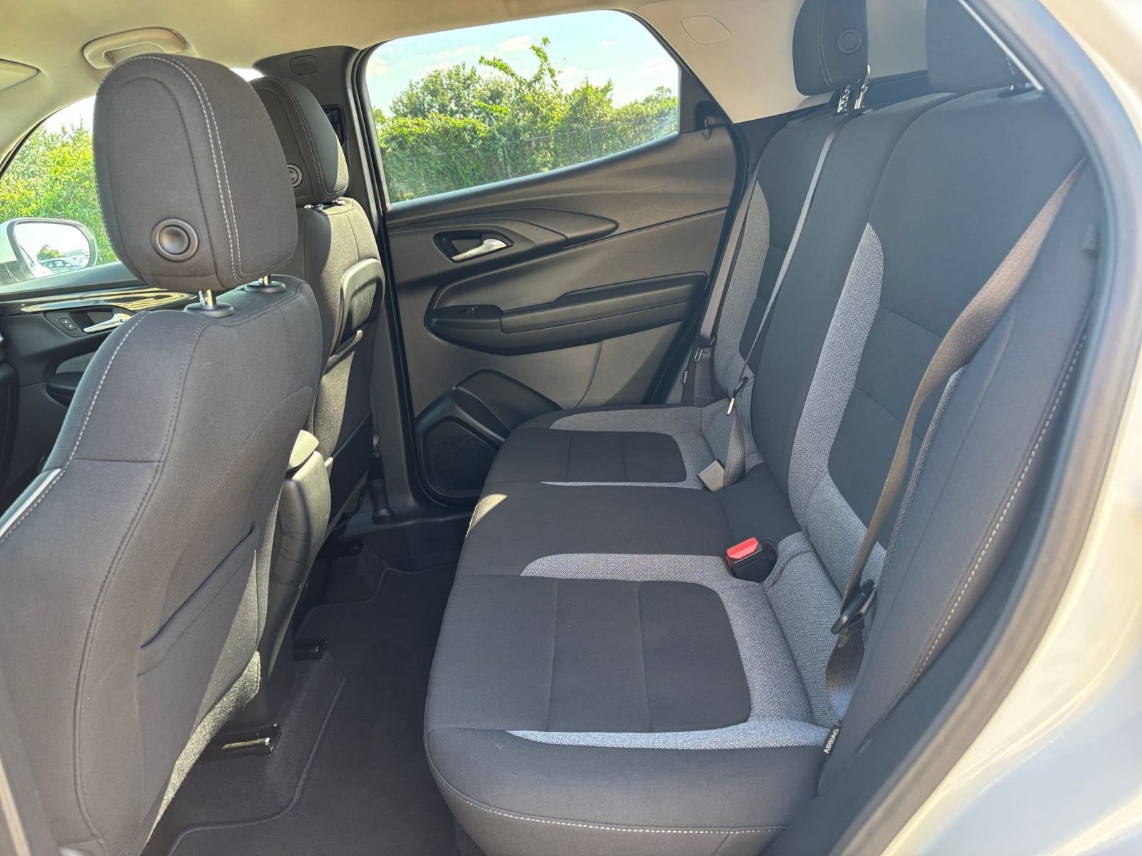 Thumbnail: 2025 Chevrolet TrailBlazer - 23