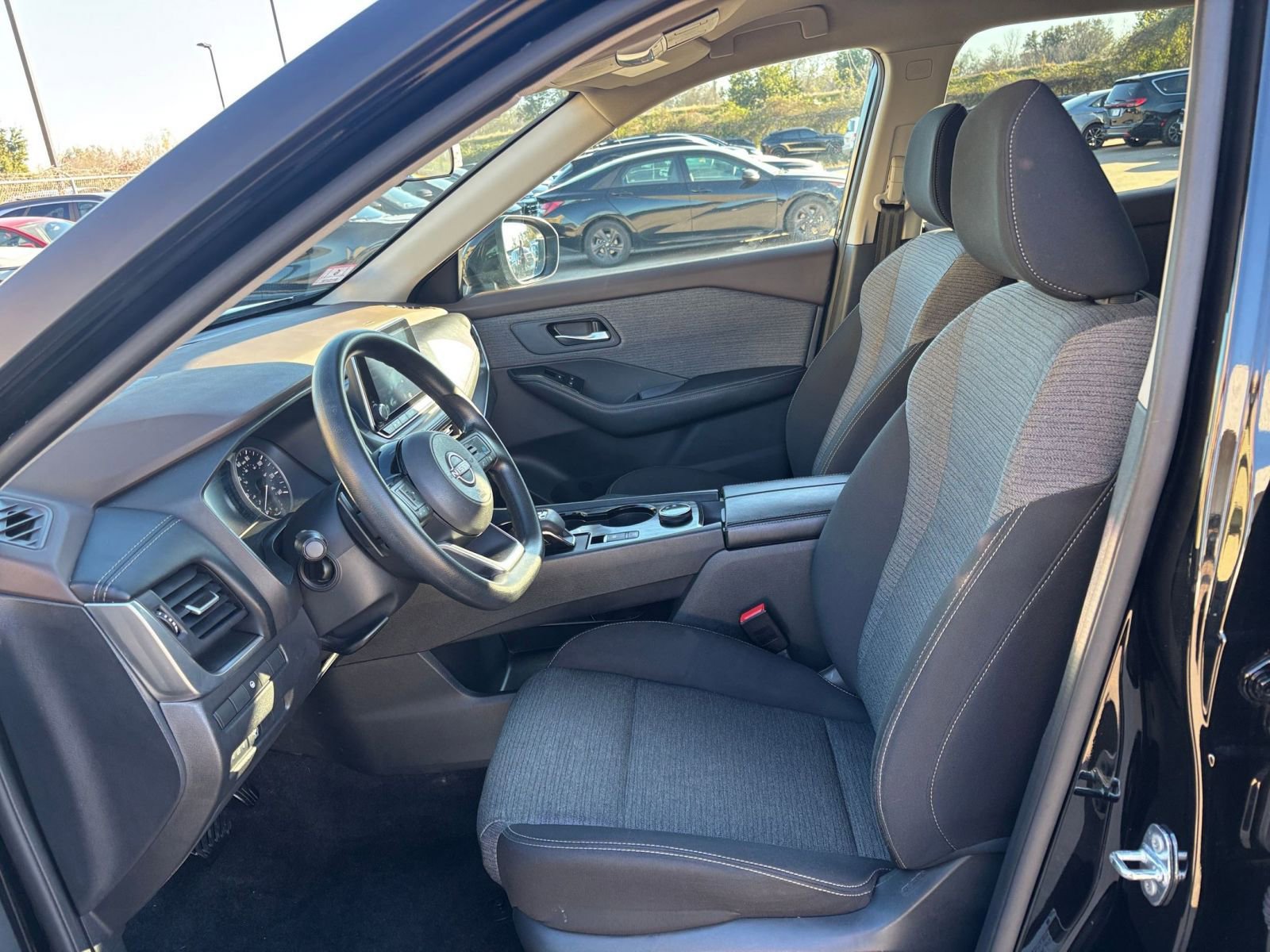 Thumbnail: 2023 Nissan Rogue - 27