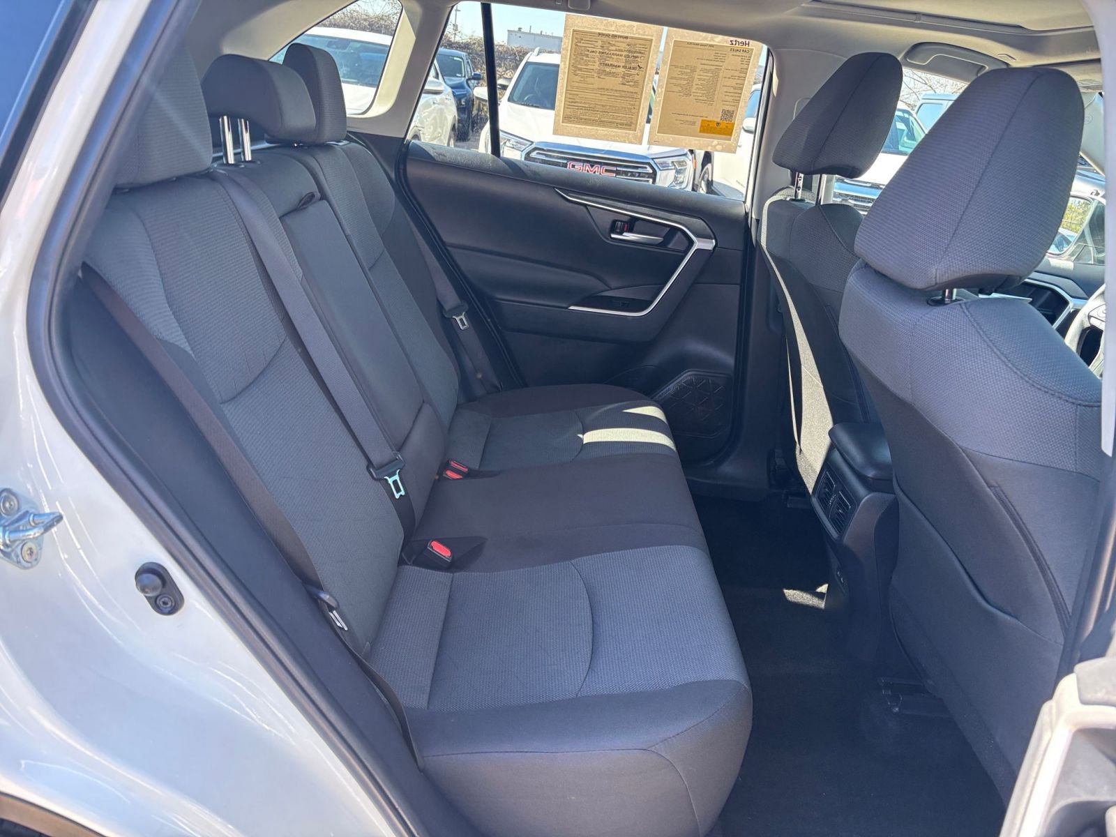 Thumbnail: 2025 Toyota RAV4 - 27