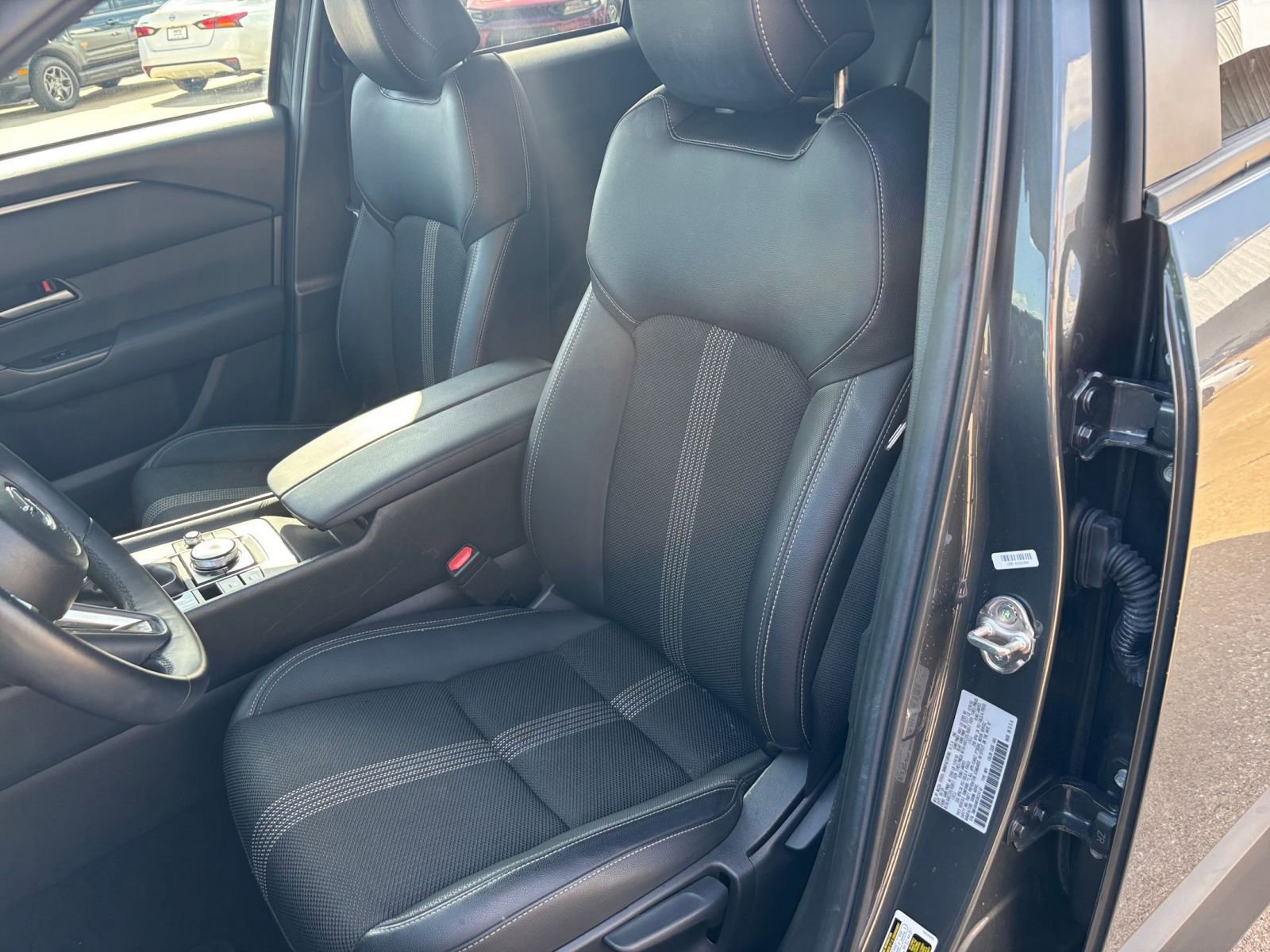 Thumbnail: 2025 Mazda CX-50 - 35