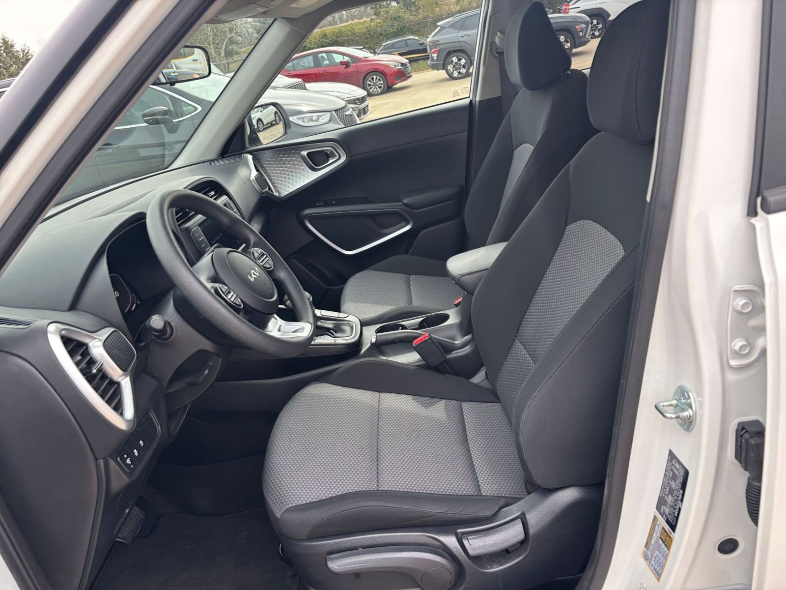 Thumbnail: 2025 Kia Soul - 24