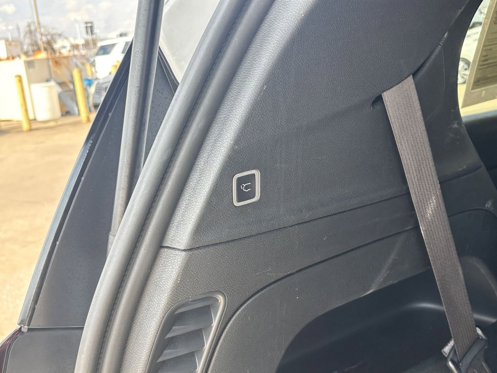 Thumbnail: 2025 Chrysler Pacifica - 23