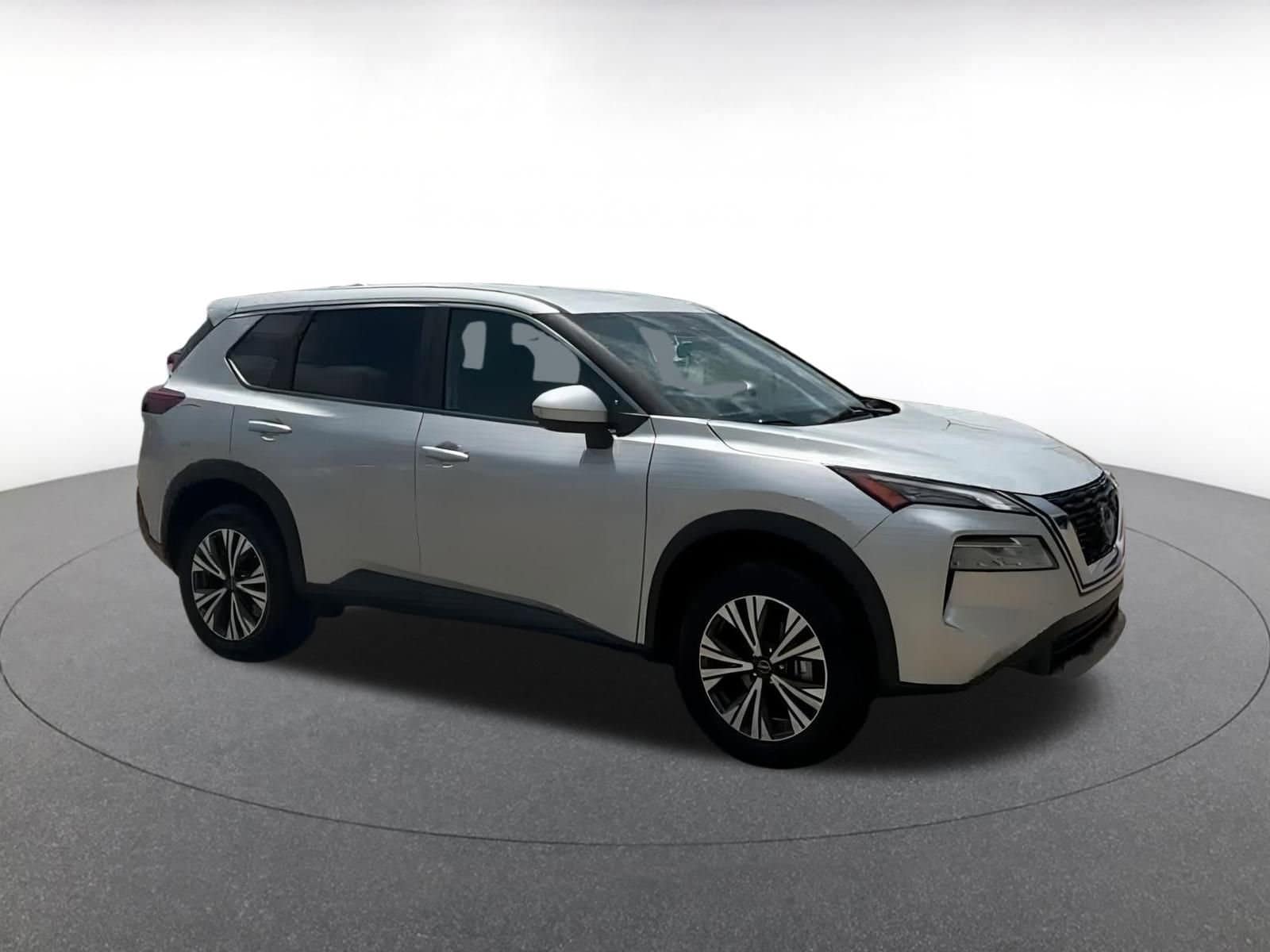 2023 Nissan Rogue SV 2