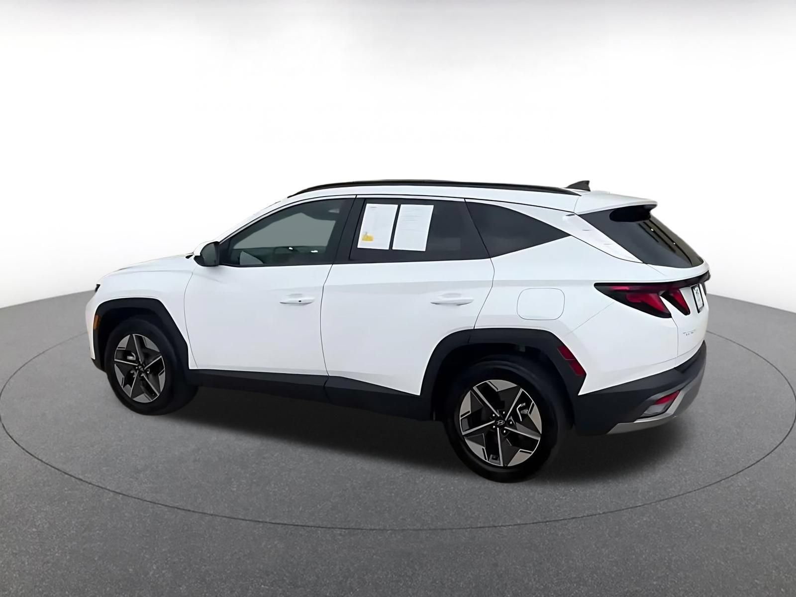 Thumbnail: 2026 Hyundai Tucson - 9