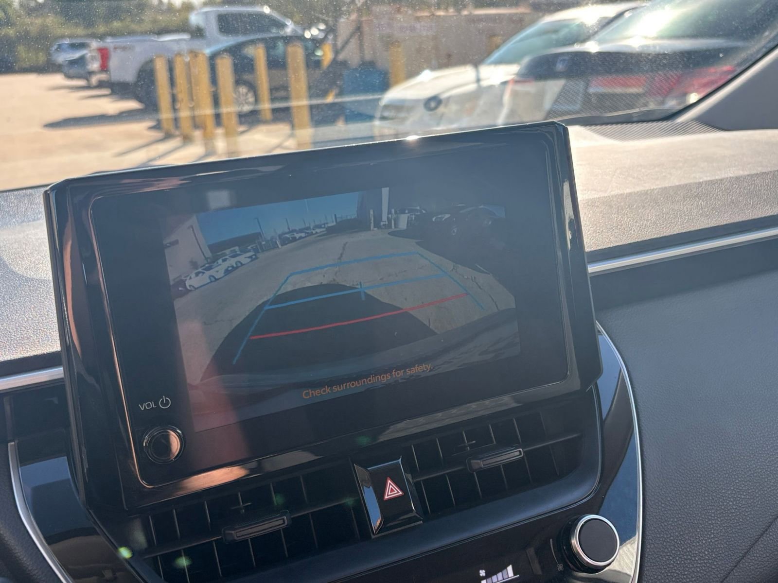 Thumbnail: 2025 Toyota Corolla - 17