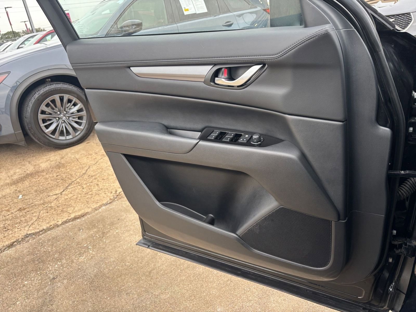 Thumbnail: 2025 Mazda CX-5 - 20