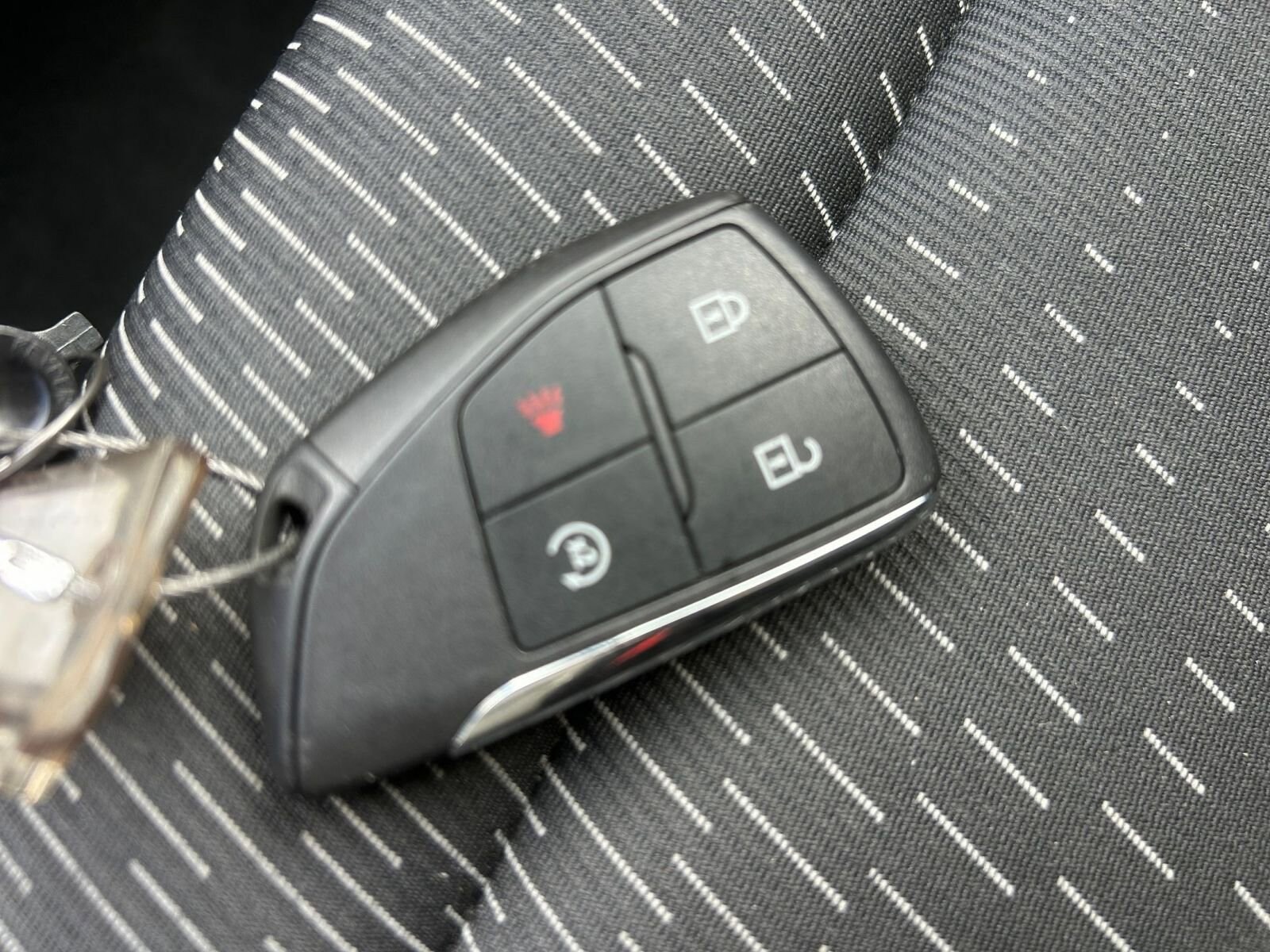 Thumbnail: 2025 Chevrolet Equinox - 23