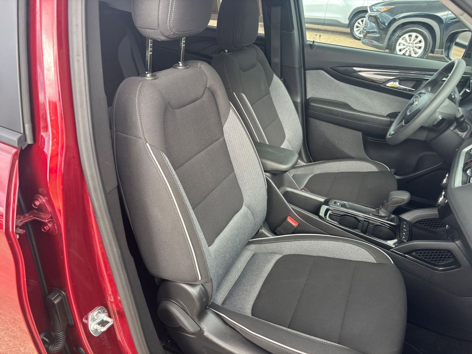 Thumbnail: 2025 Chevrolet TrailBlazer - 34