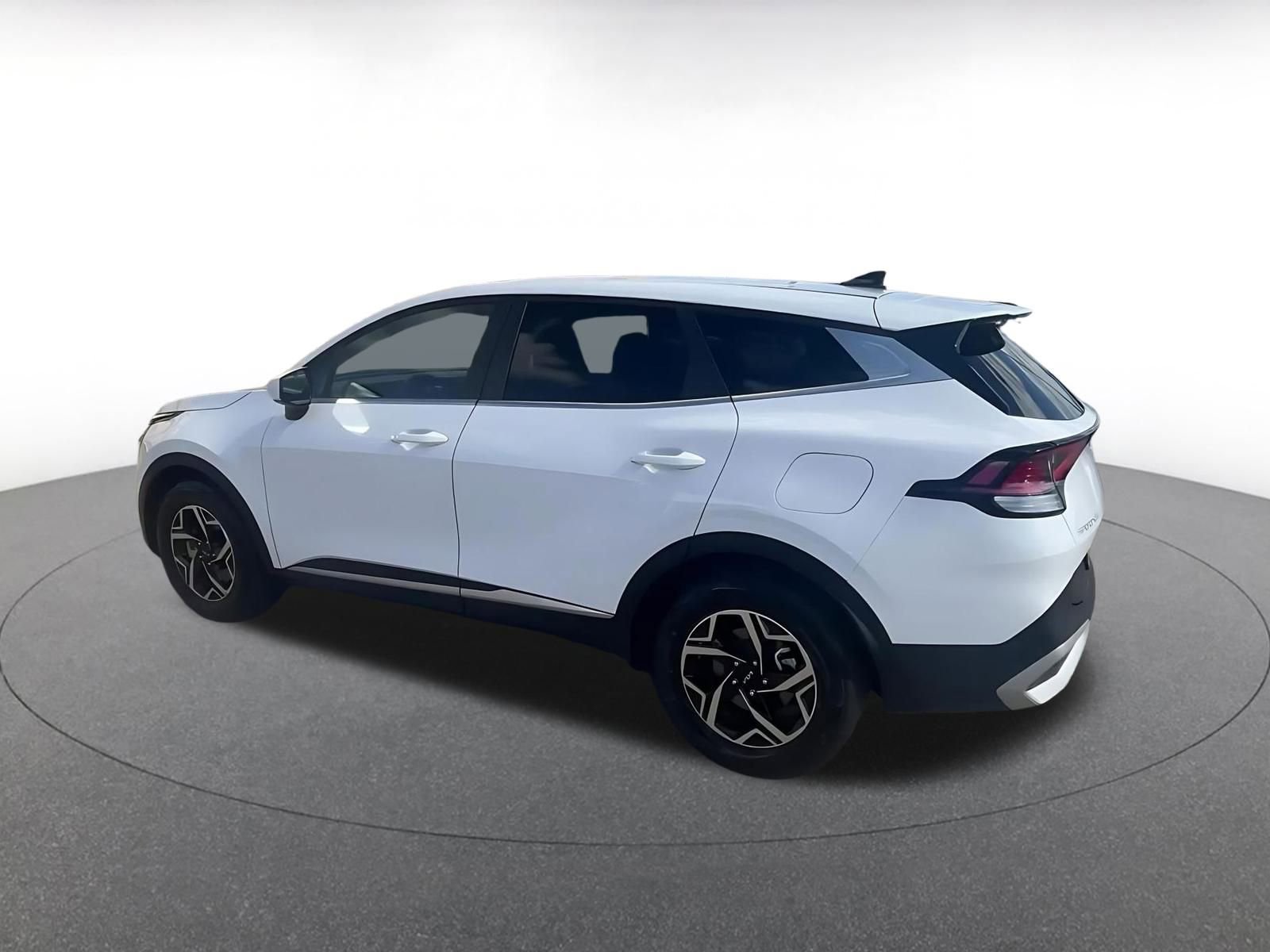 Thumbnail: 2025 Kia Sportage - 10