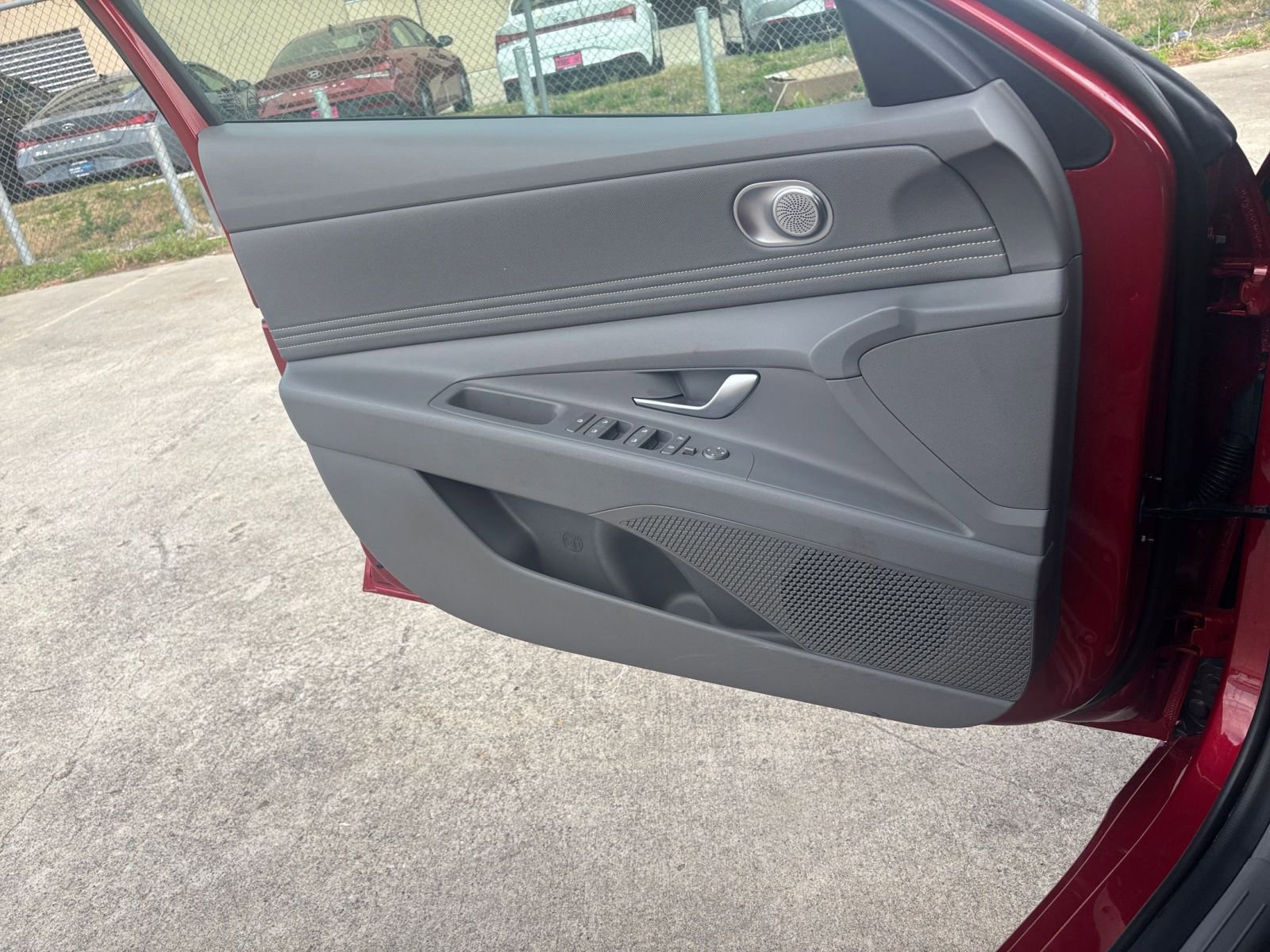 Thumbnail: 2025 Hyundai Elantra - 18