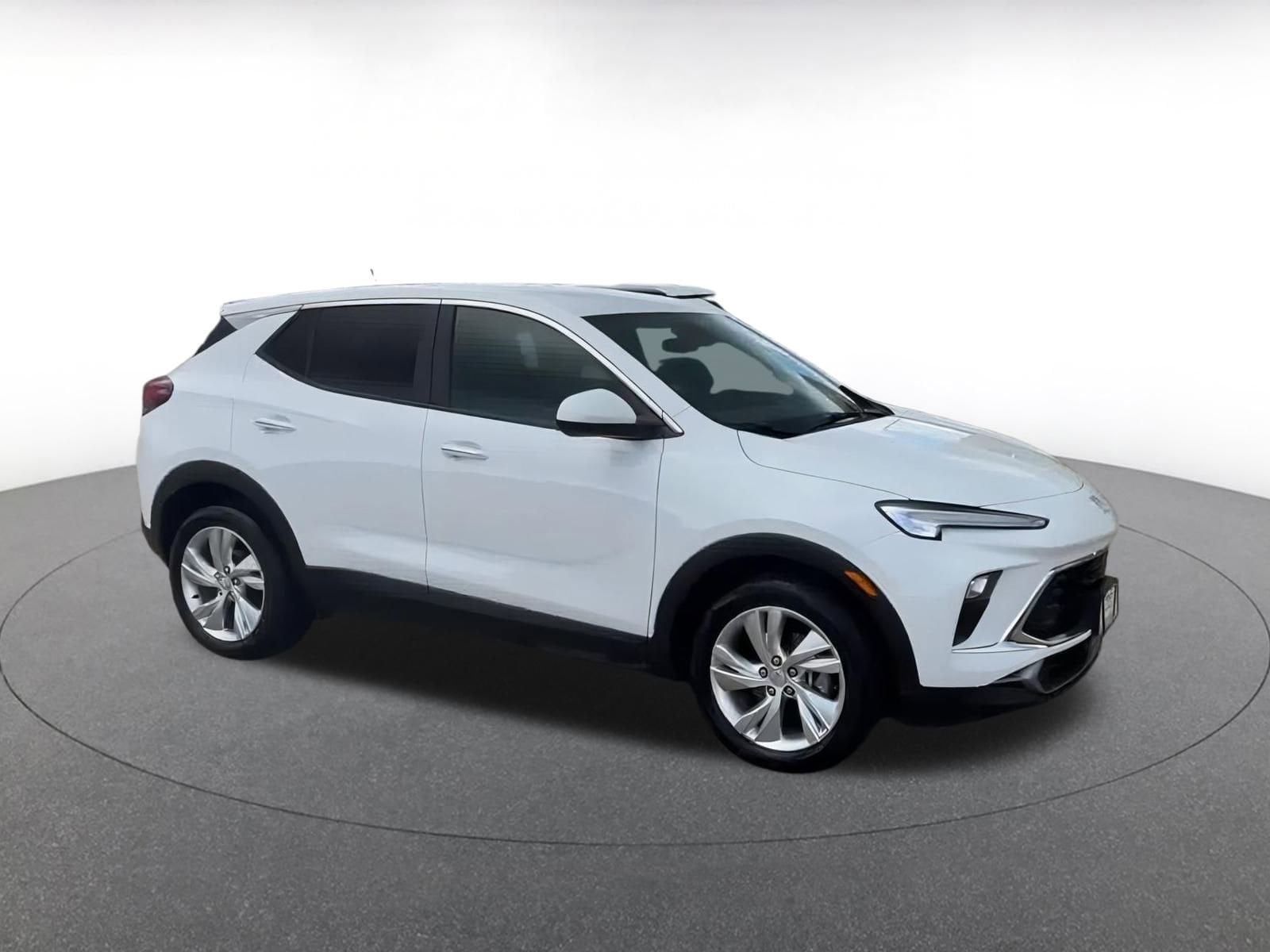 Thumbnail: 2025 Buick Encore GX - 2