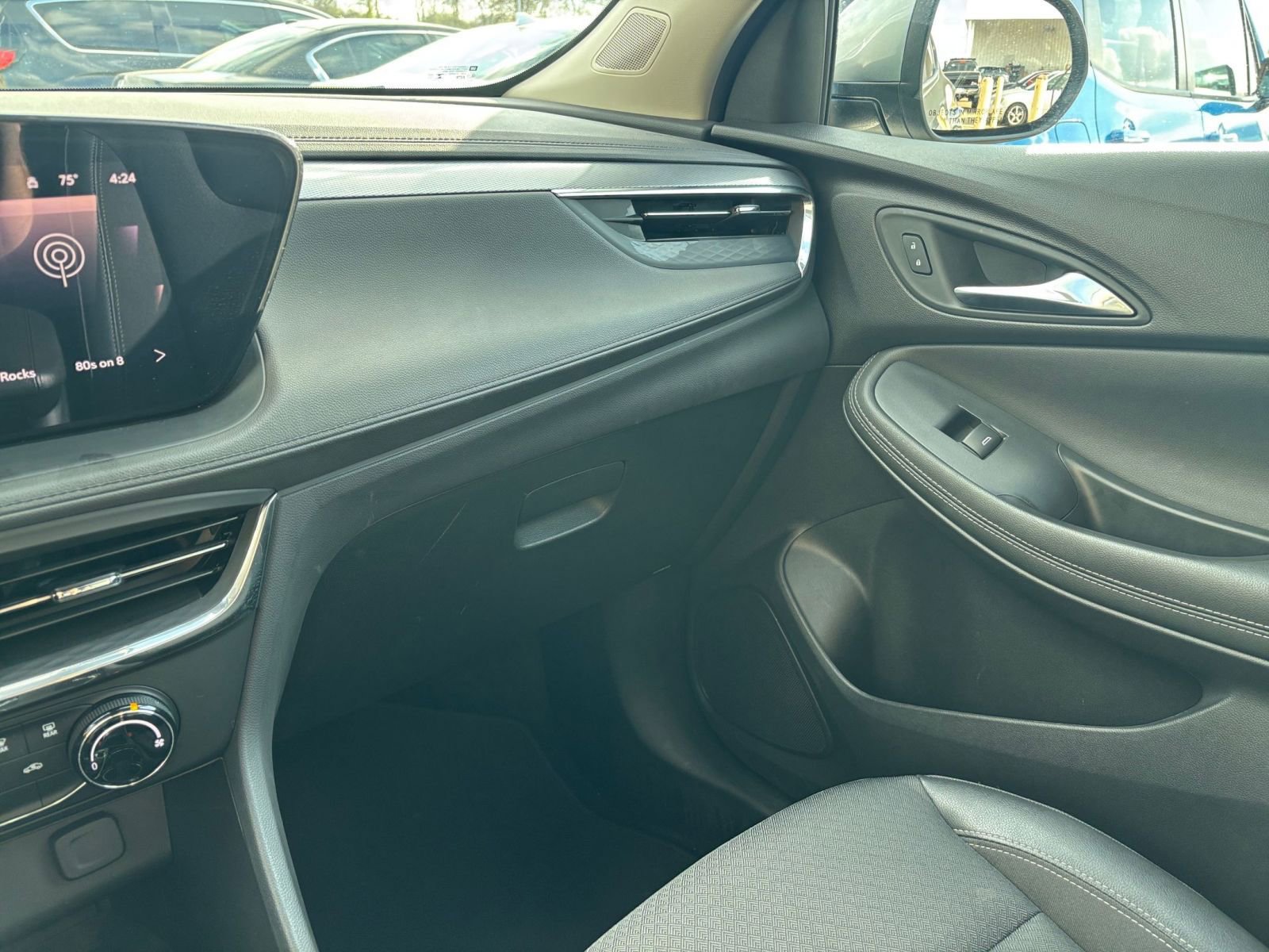 Thumbnail: 2025 Buick Encore GX - 34
