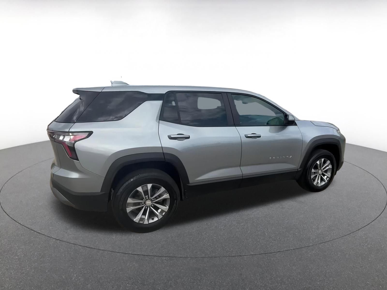 Thumbnail: 2025 Chevrolet Equinox - 14