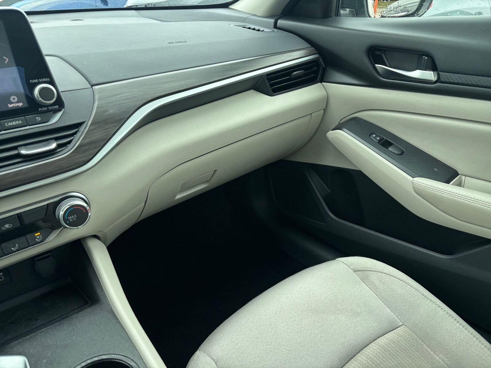 Thumbnail: 2025 Nissan Altima - 35