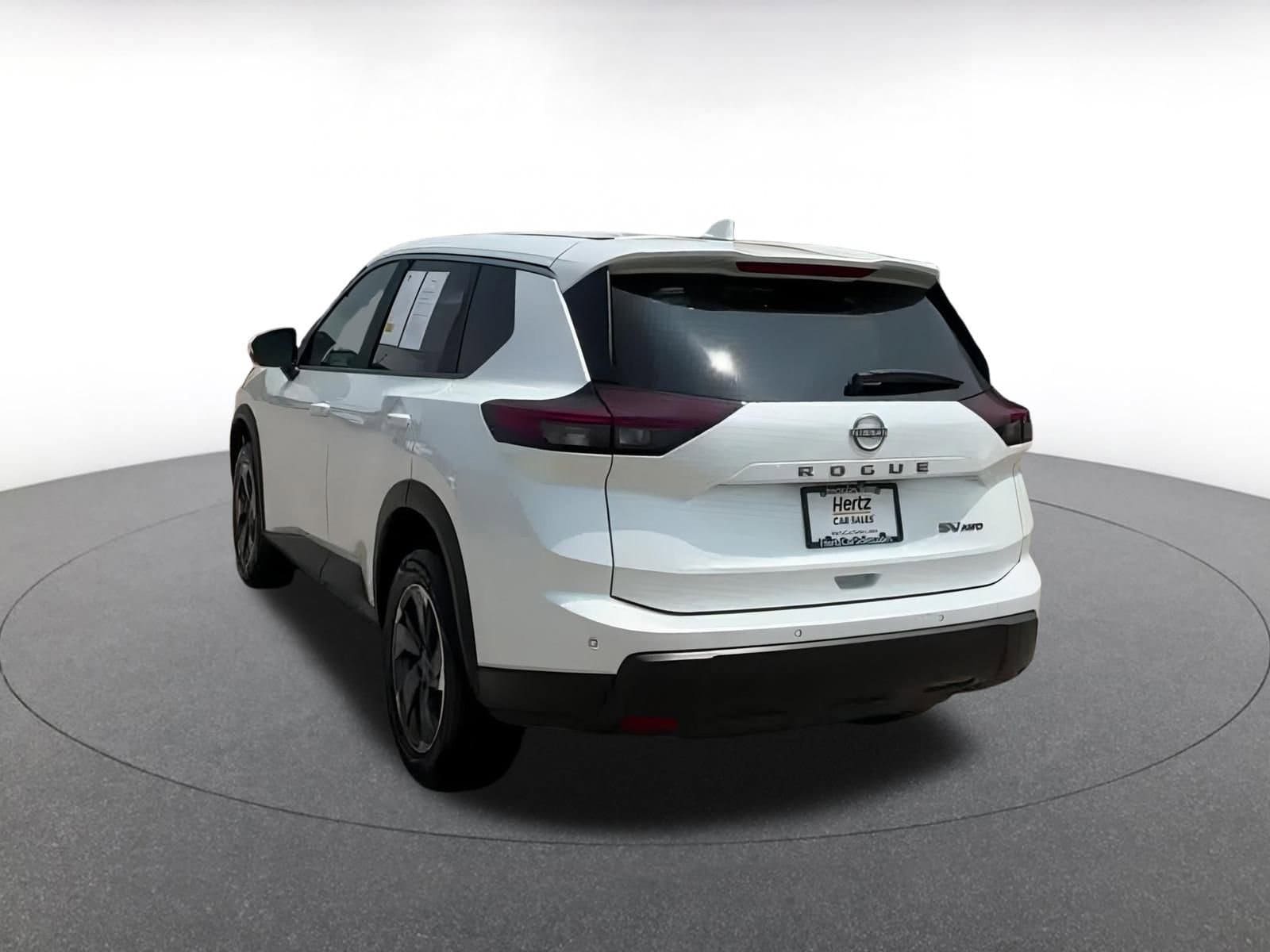 Thumbnail: 2024 Nissan Rogue - 4