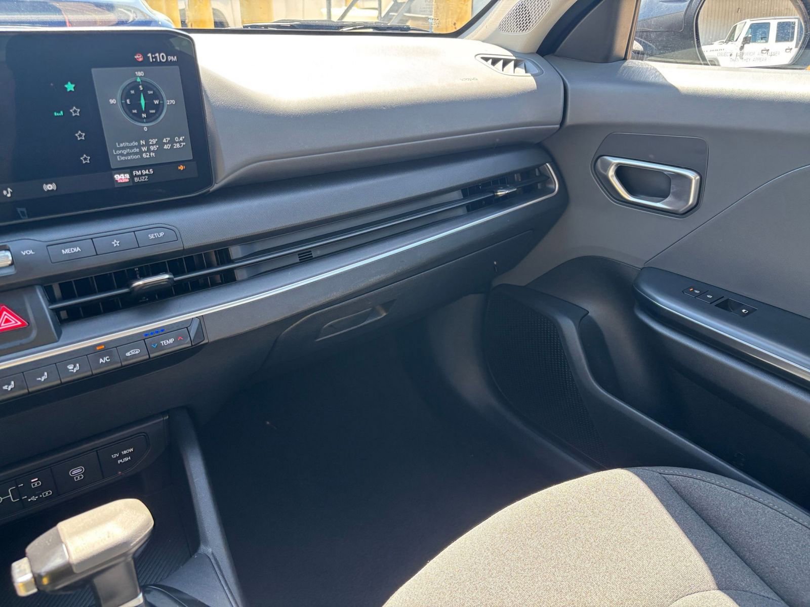 Thumbnail: 2025 Kia K4 - 32