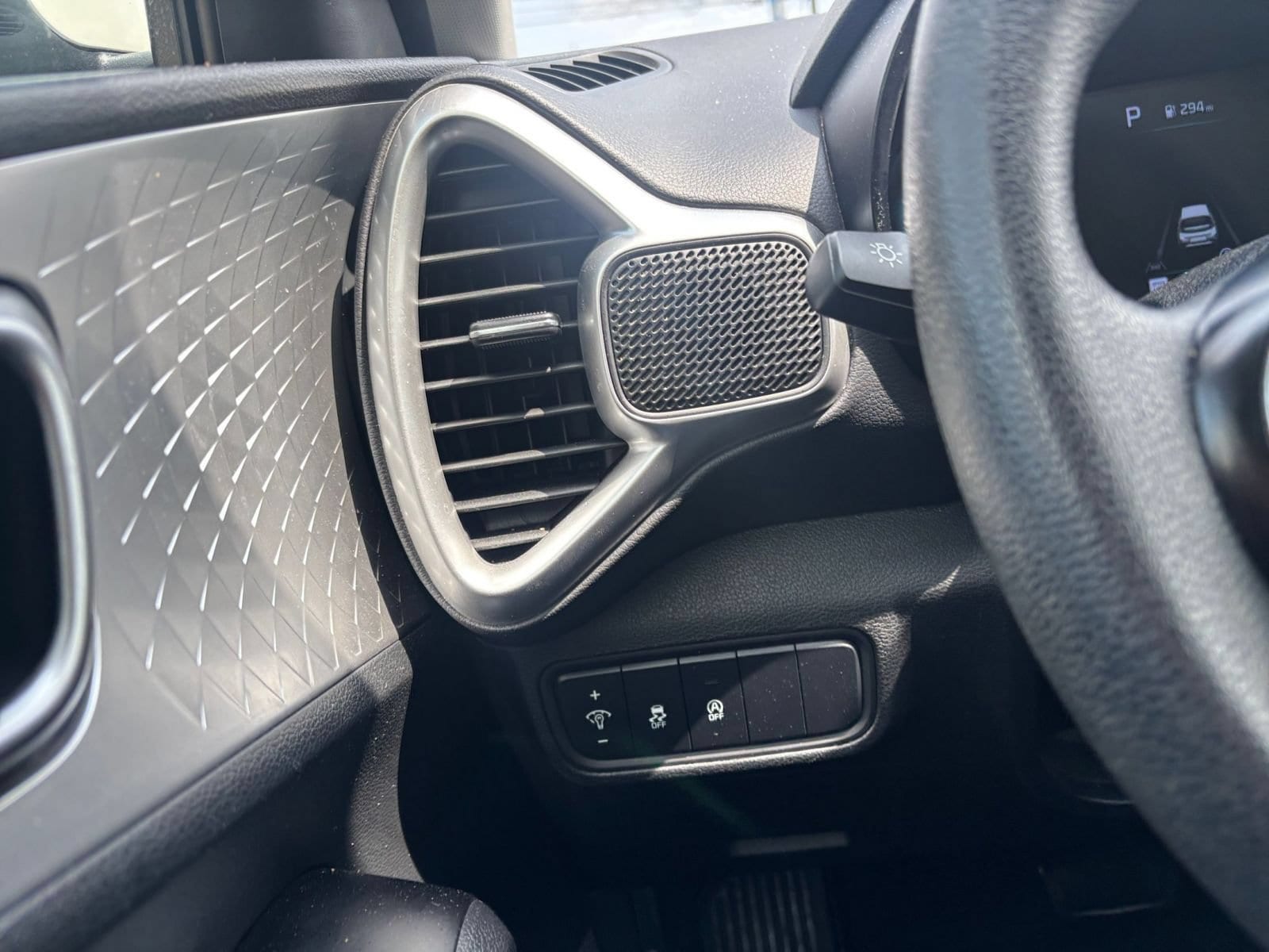Thumbnail: 2025 Kia Soul - 32